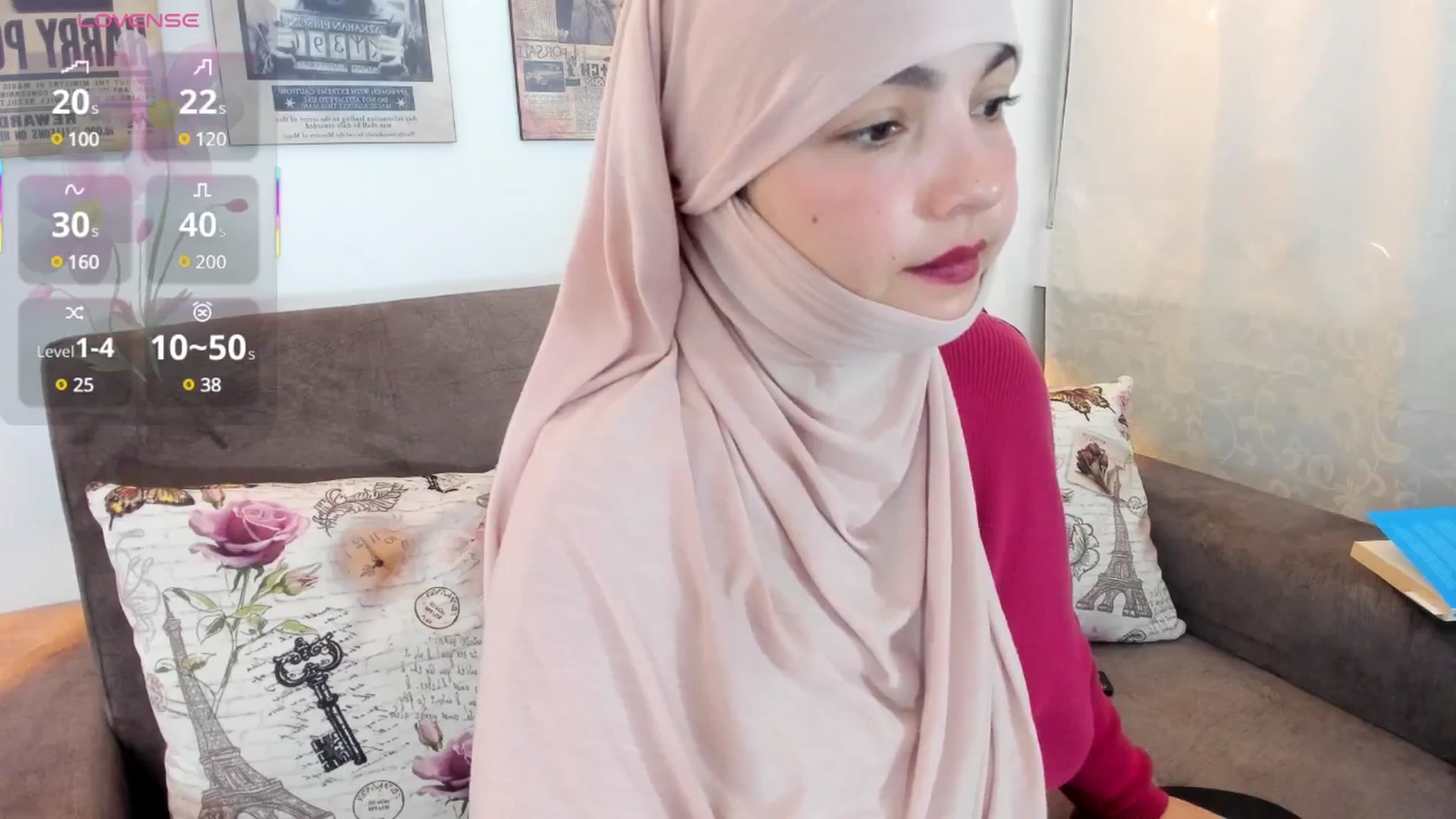 Gallery image thumbnail from liah01's myfreecams stream on, 04/14/2025, 22:35 image 6 of 20
