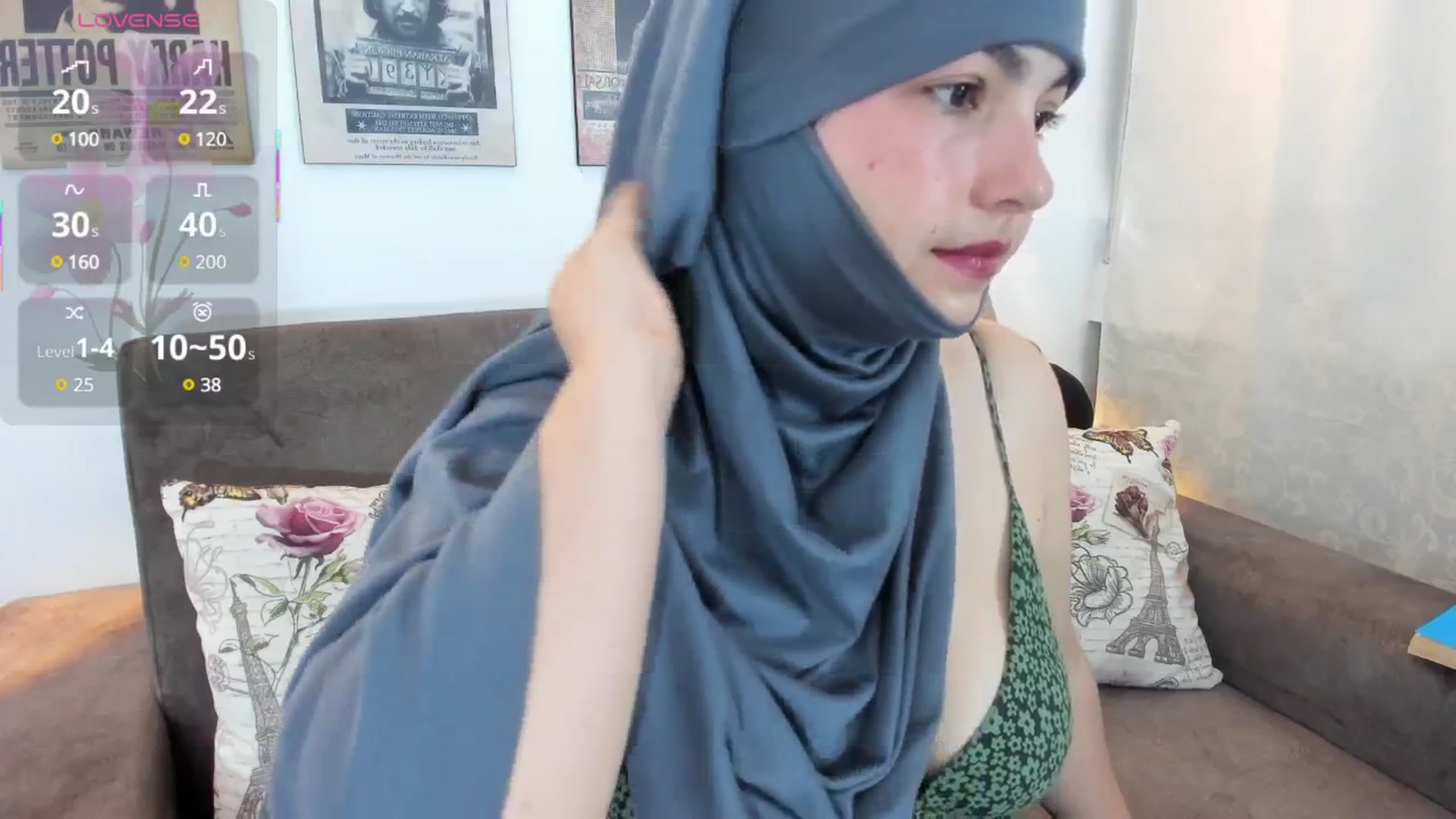 Gallery image thumbnail from liah01's myfreecams stream on, 04/15/2025, 14:14 image 2 of 20