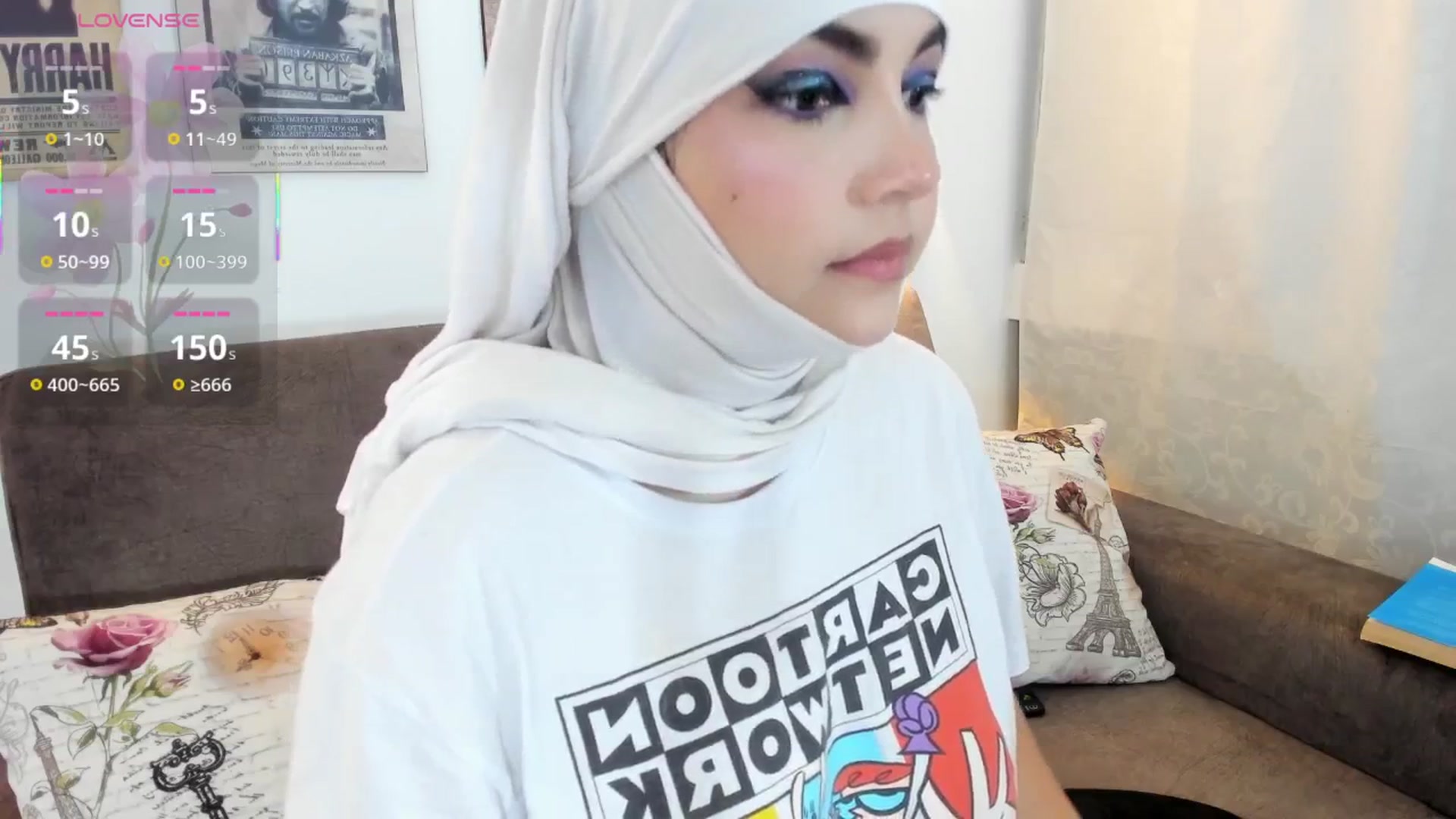 Gallery image thumbnail from liah01's myfreecams stream on, 04/20/2025, 12:07 image 2 of 20