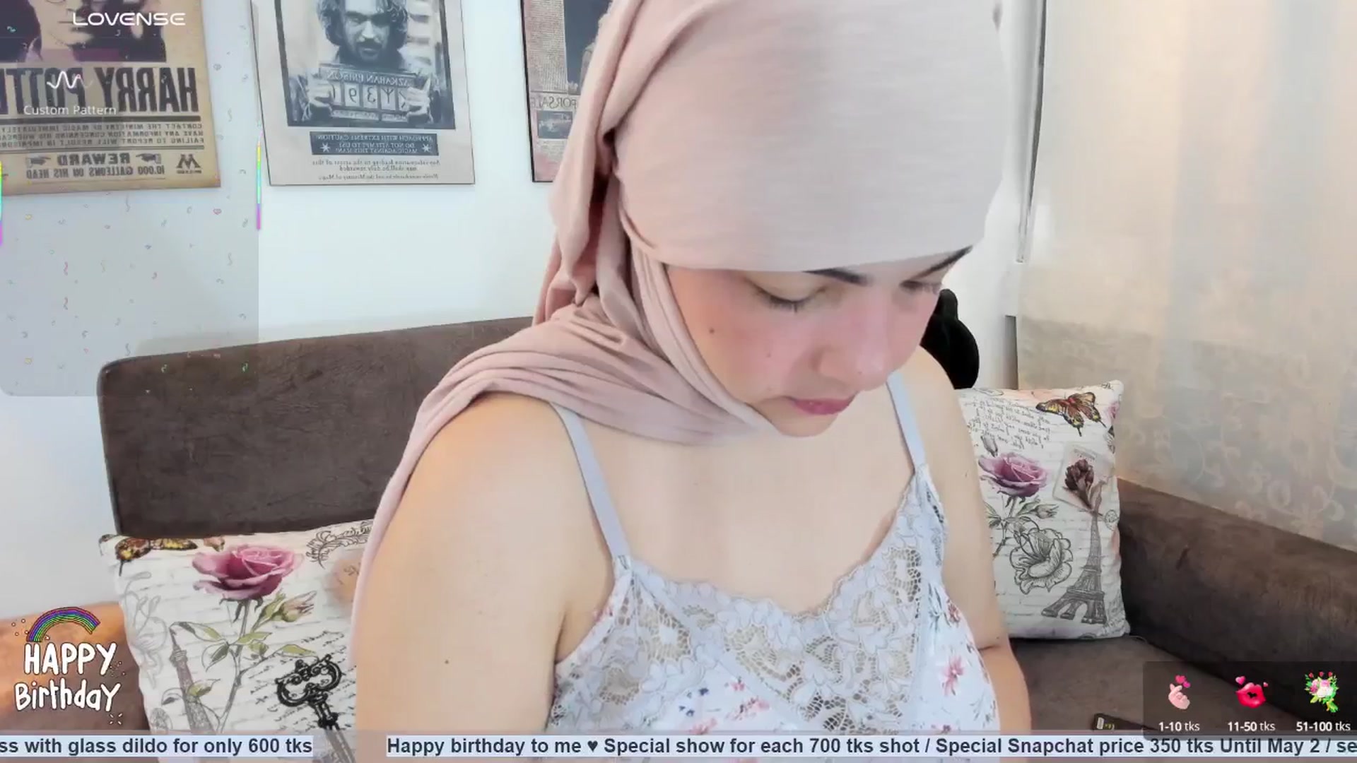 Gallery image thumbnail from liah01's myfreecams stream on, 04/30/2025, 14:52 image 17 of 20