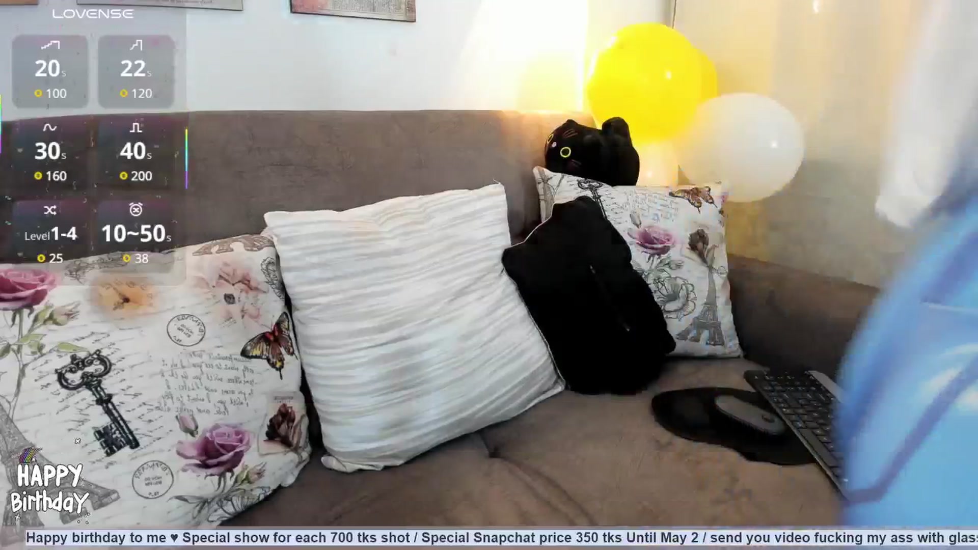 Gallery image thumbnail from liah01's myfreecams stream on, 05/01/2025, 20:06 image 12 of 20