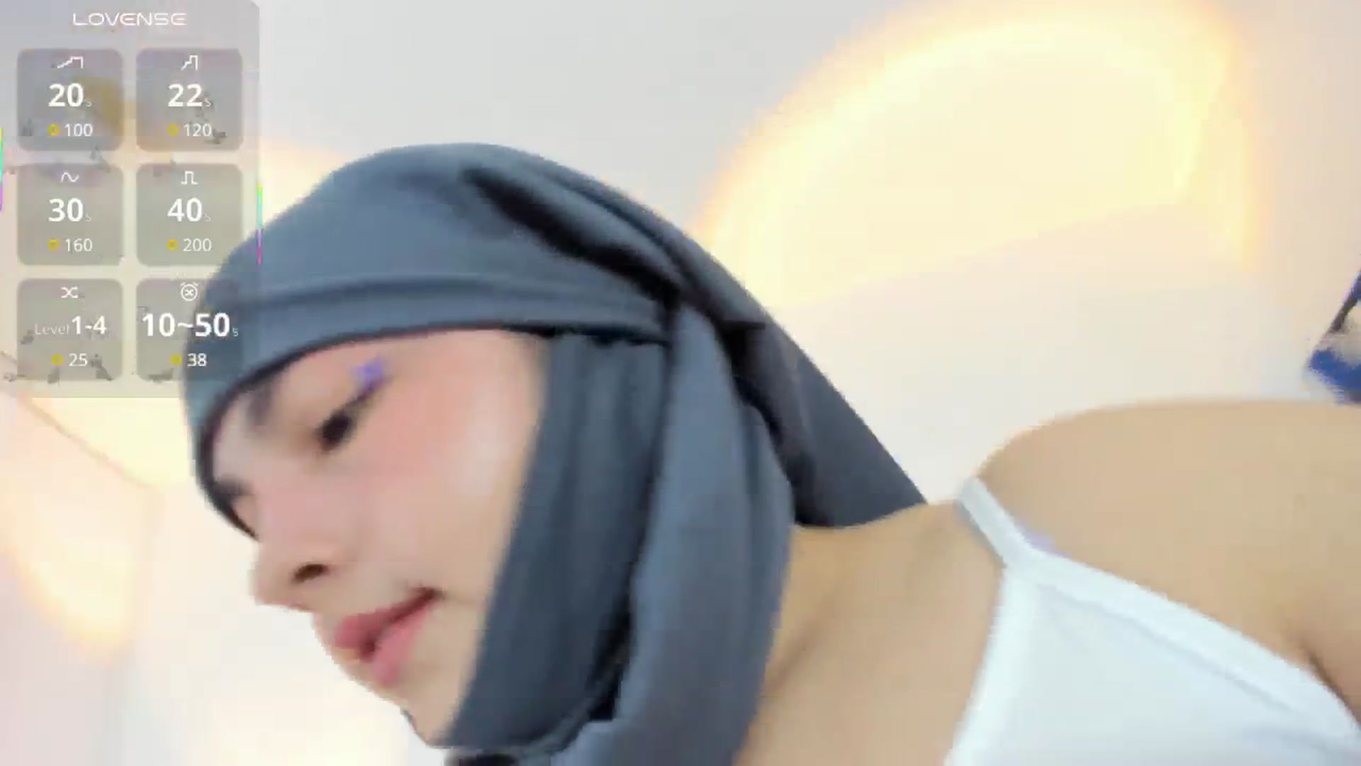 Gallery image thumbnail from liah01's myfreecams stream on, 05/14/2025, 16:05 image 11 of 20