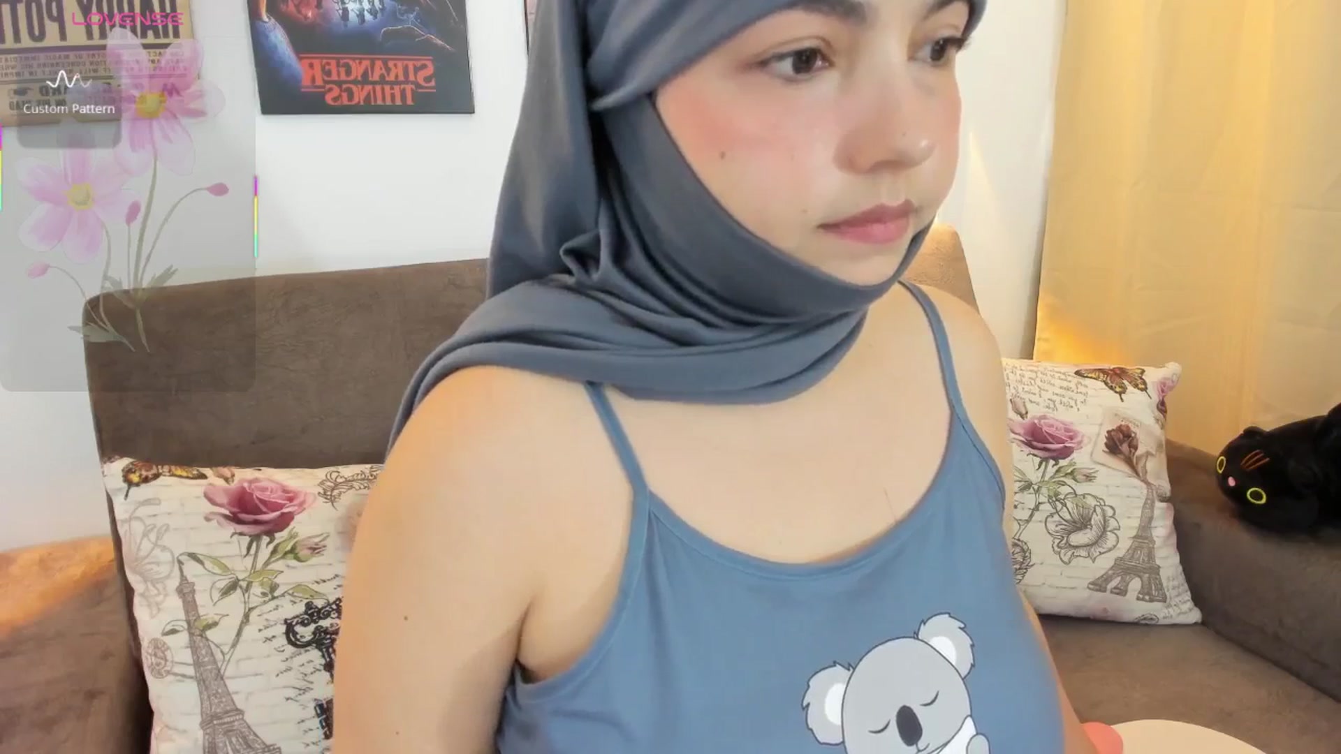 Gallery image thumbnail from liah01's myfreecams stream on, 06/18/2025, 14:29 image 6 of 20