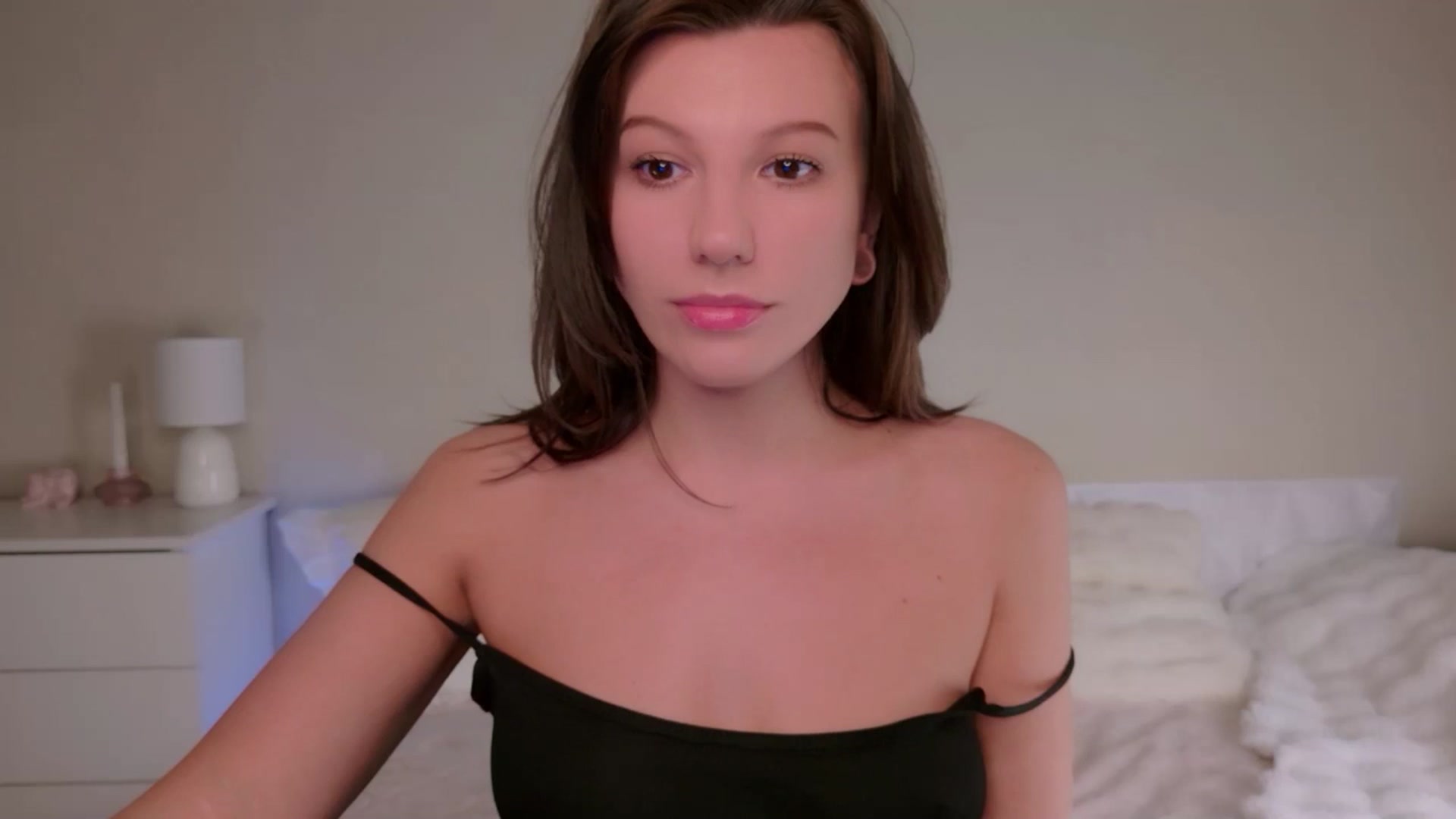 Gallery image thumbnail from liaxroze's myfreecams stream on, 03/31/2026, 12:35 image 4 of 20