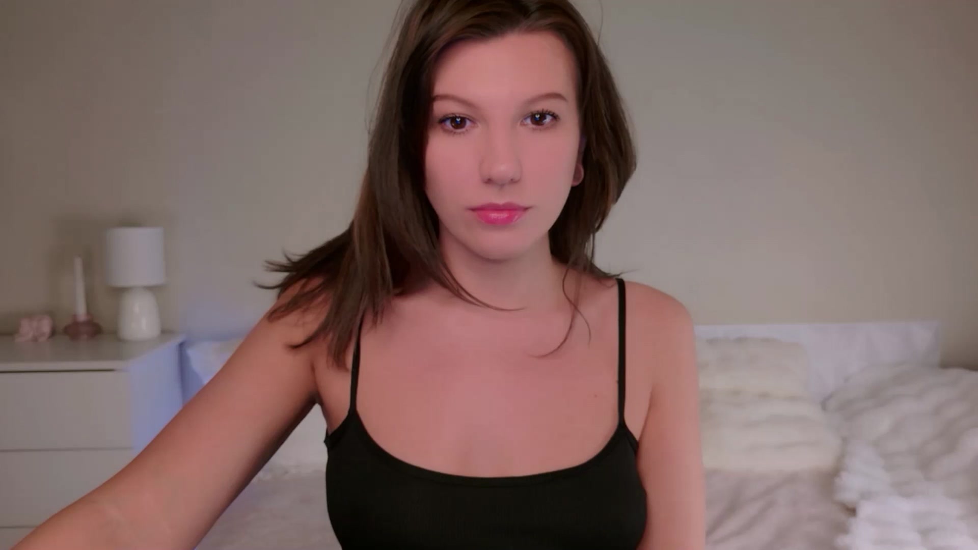 Gallery image thumbnail from liaxroze's myfreecams stream on, 03/31/2026, 12:35 image 1 of 20