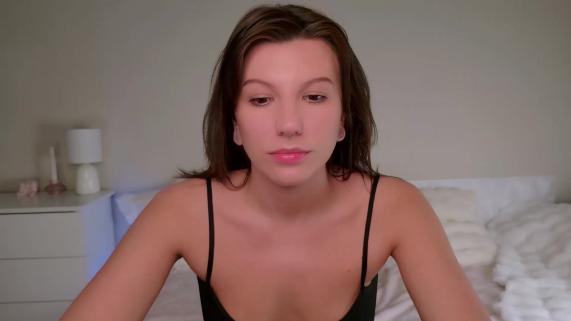 Gallery image thumbnail from liaxroze's myfreecams stream on, 03/31/2026, 12:35 image 19 of 20