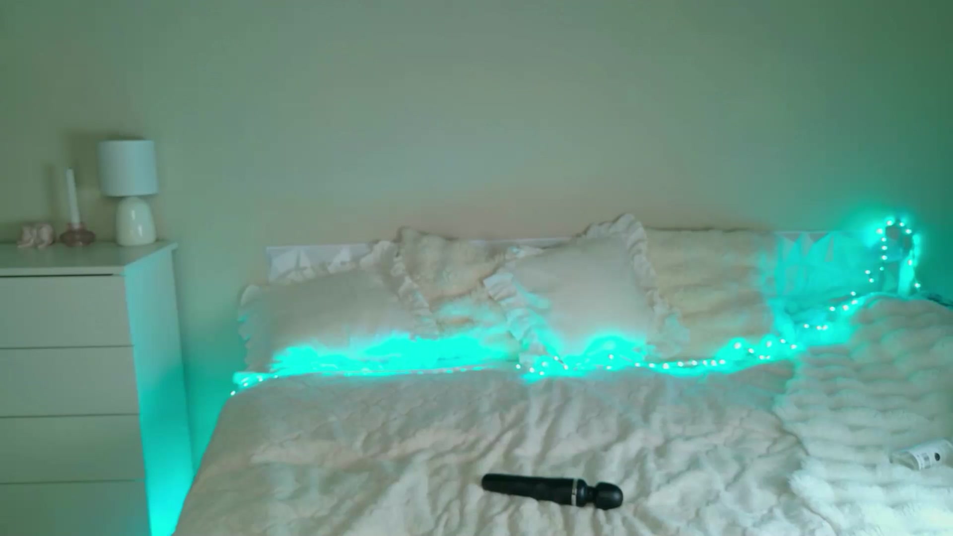 Gallery image thumbnail from liaxroze's myfreecams stream on, 04/06/2026, 18:30 image 2 of 20
