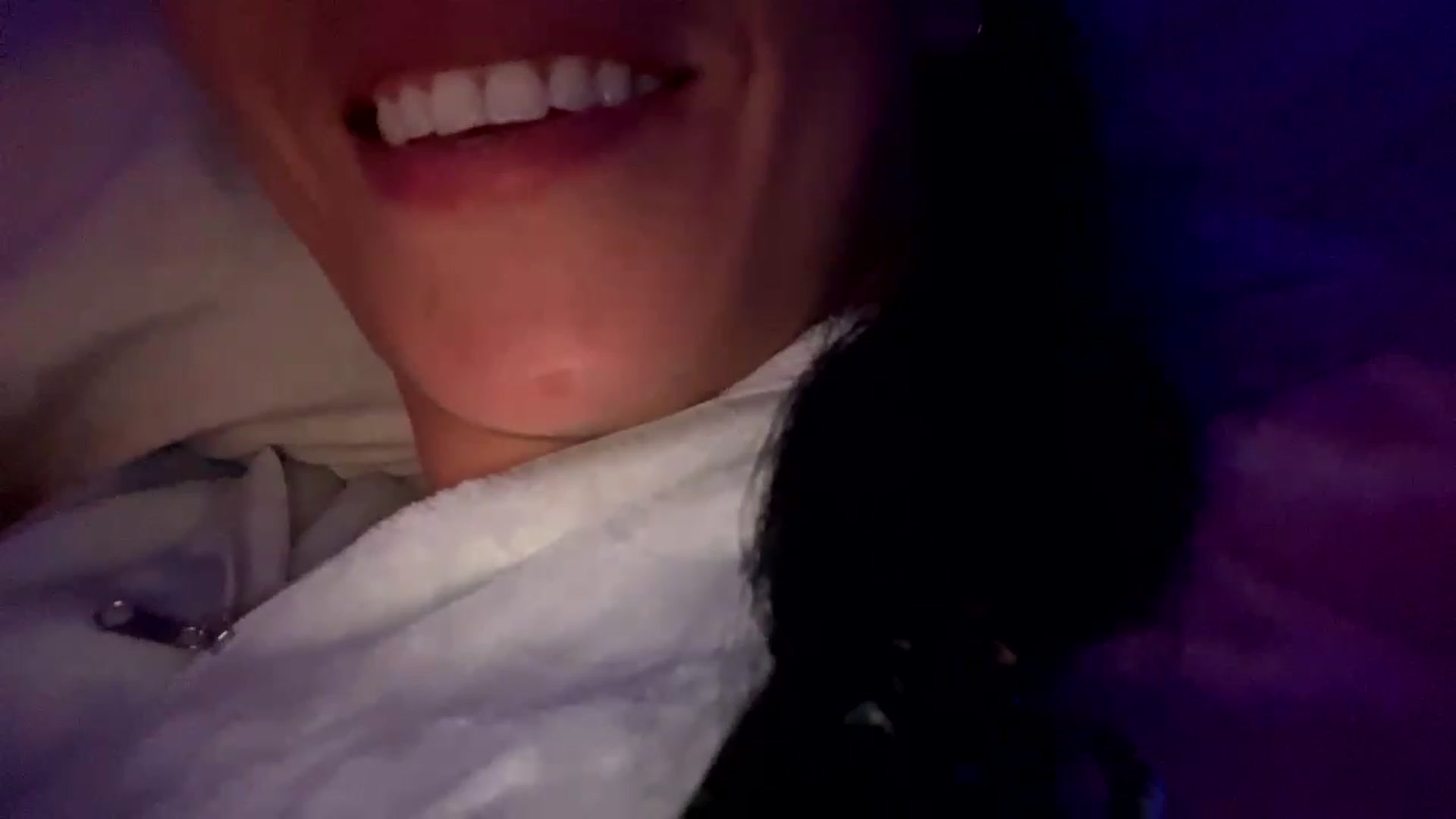 Gallery image thumbnail from liee_sonder's myfreecams stream on, 12/25/2022, 09:16 image 12 of 20