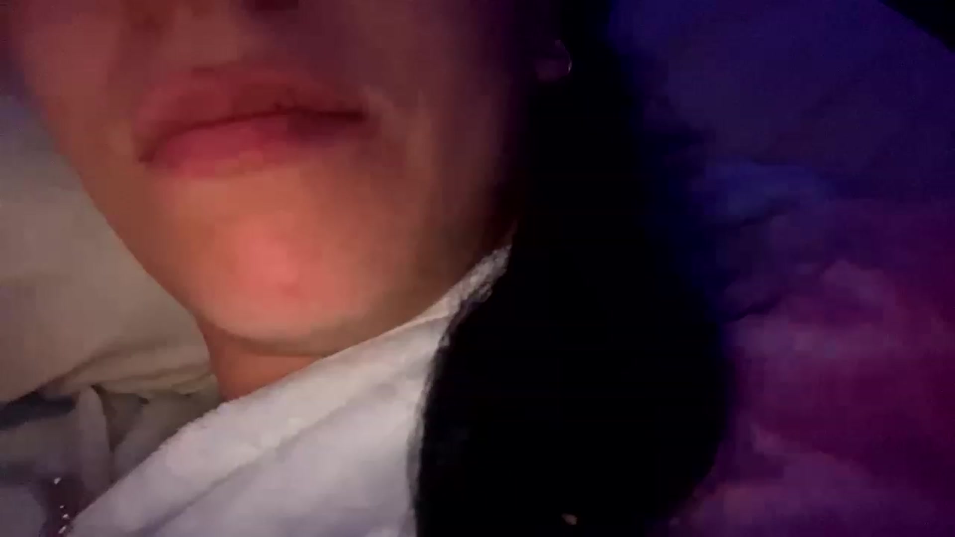 Gallery image thumbnail from liee_sonder's myfreecams stream on, 12/25/2022, 09:16 image 9 of 20