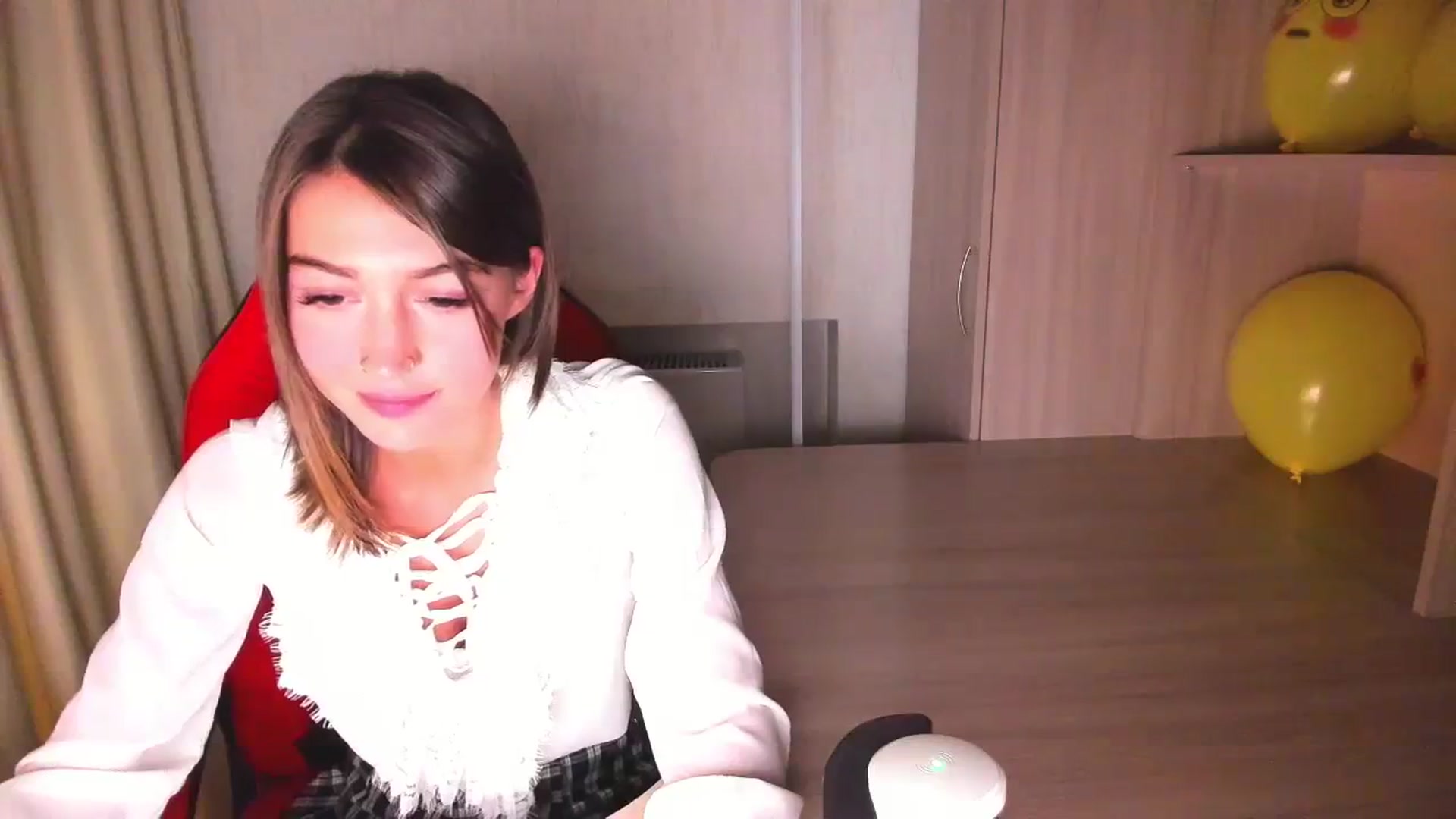 Gallery image thumbnail from lifethebest's myfreecams stream on, 09/25/2023, 15:10 image 3 of 20