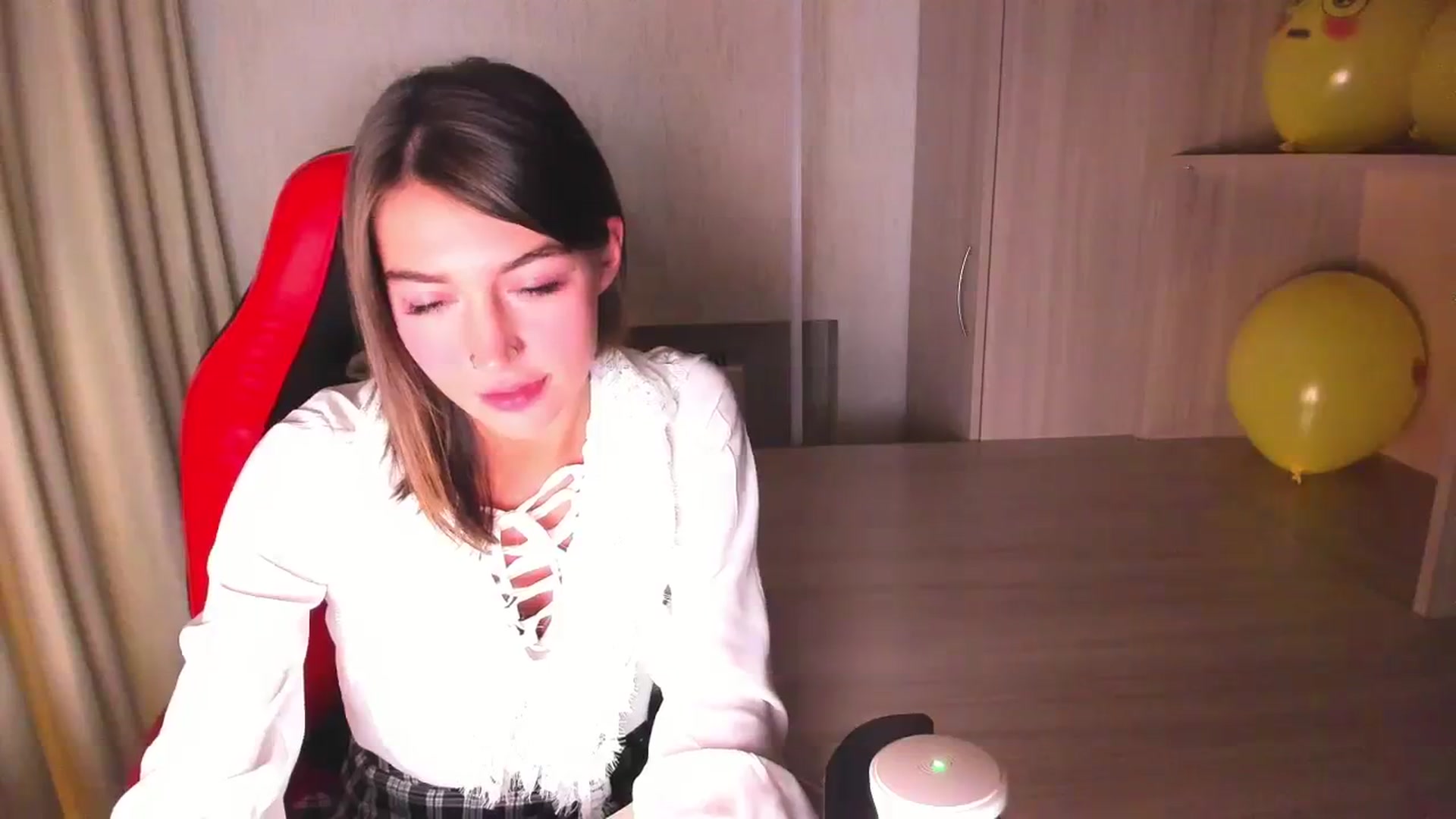 Gallery image thumbnail from lifethebest's myfreecams stream on, 09/25/2023, 15:10 image 11 of 20