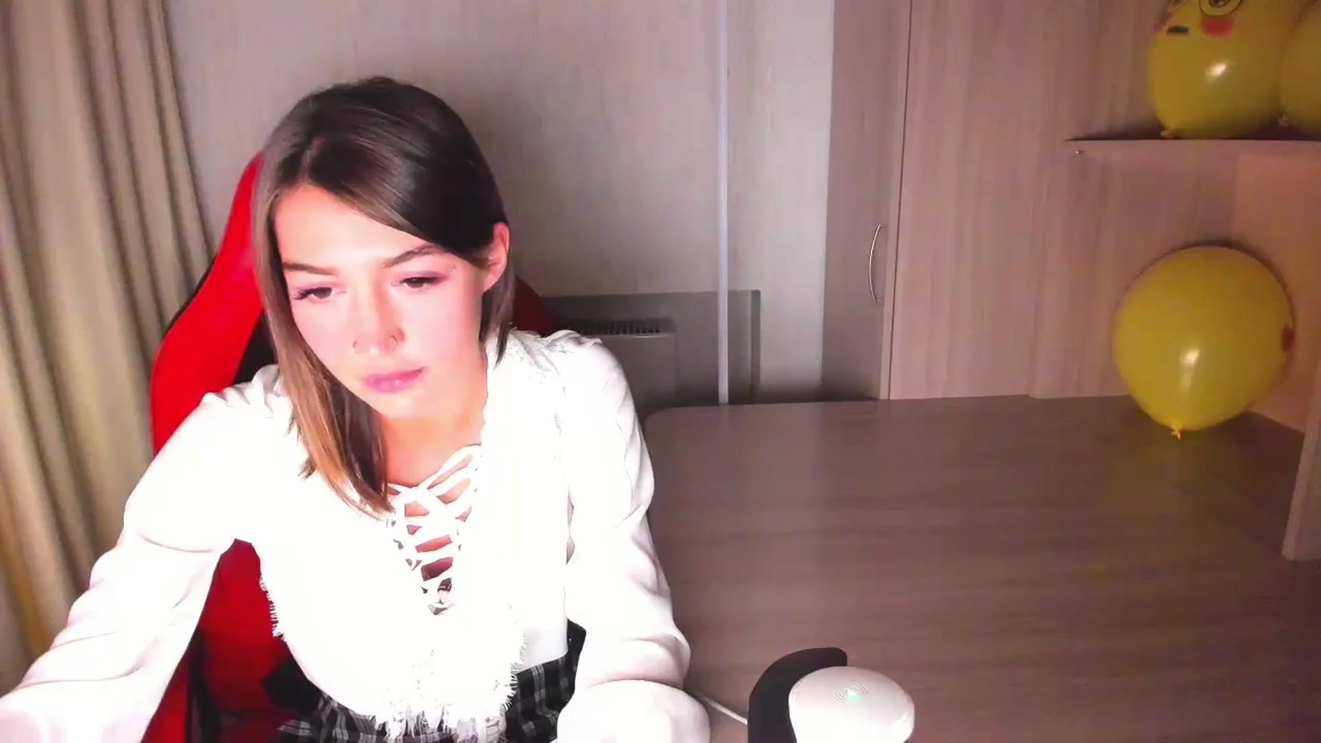 Gallery image thumbnail from lifethebest's myfreecams stream on, 09/25/2023, 15:10 image 15 of 20