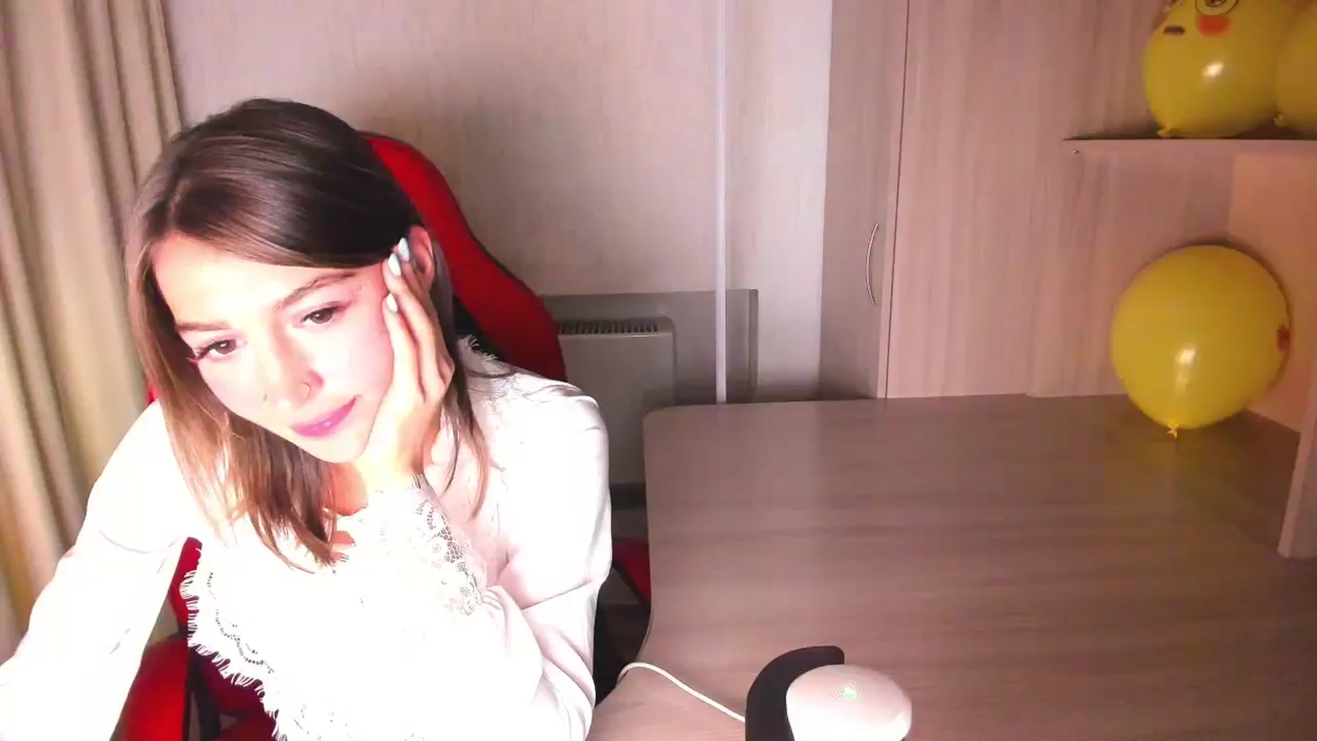 Gallery image thumbnail from lifethebest's myfreecams stream on, 09/25/2023, 15:10 image 19 of 20