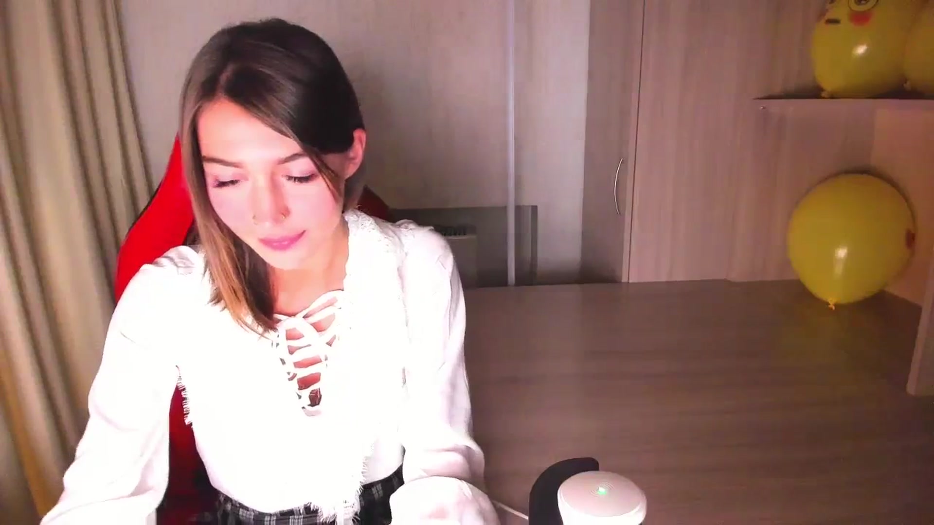 Gallery image thumbnail from lifethebest's myfreecams stream on, 09/25/2023, 15:10 image 9 of 20
