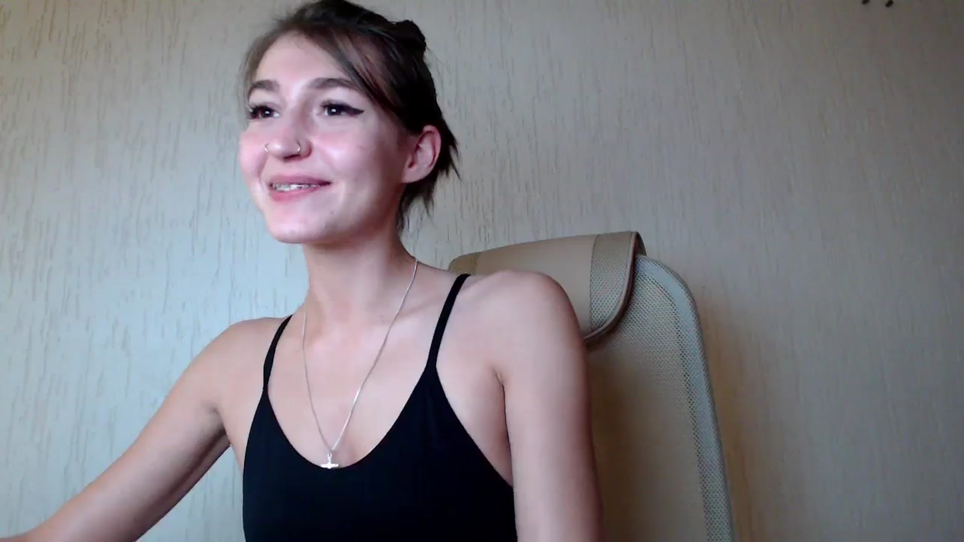 Gallery image thumbnail from lifethebest's myfreecams stream on, 10/03/2023, 07:55 image 3 of 20
