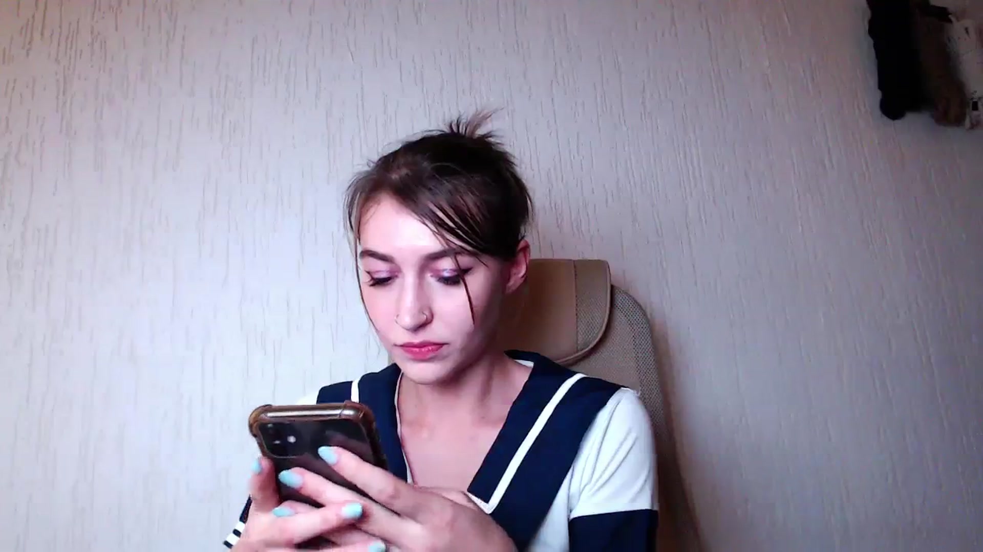 Gallery image thumbnail from lifethebest's myfreecams stream on, 10/11/2023, 08:52 image 18 of 20