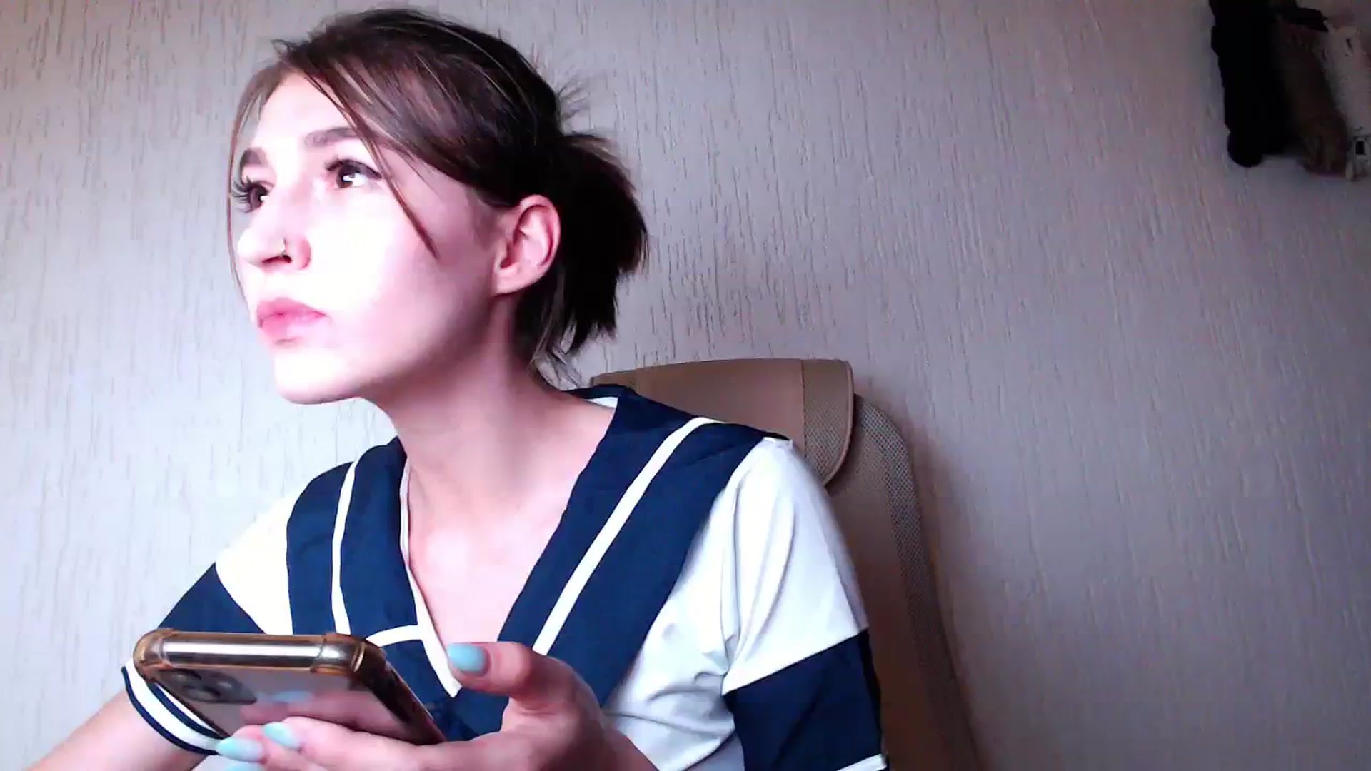 Gallery image thumbnail from lifethebest's myfreecams stream on, 10/11/2023, 08:52 image 10 of 20