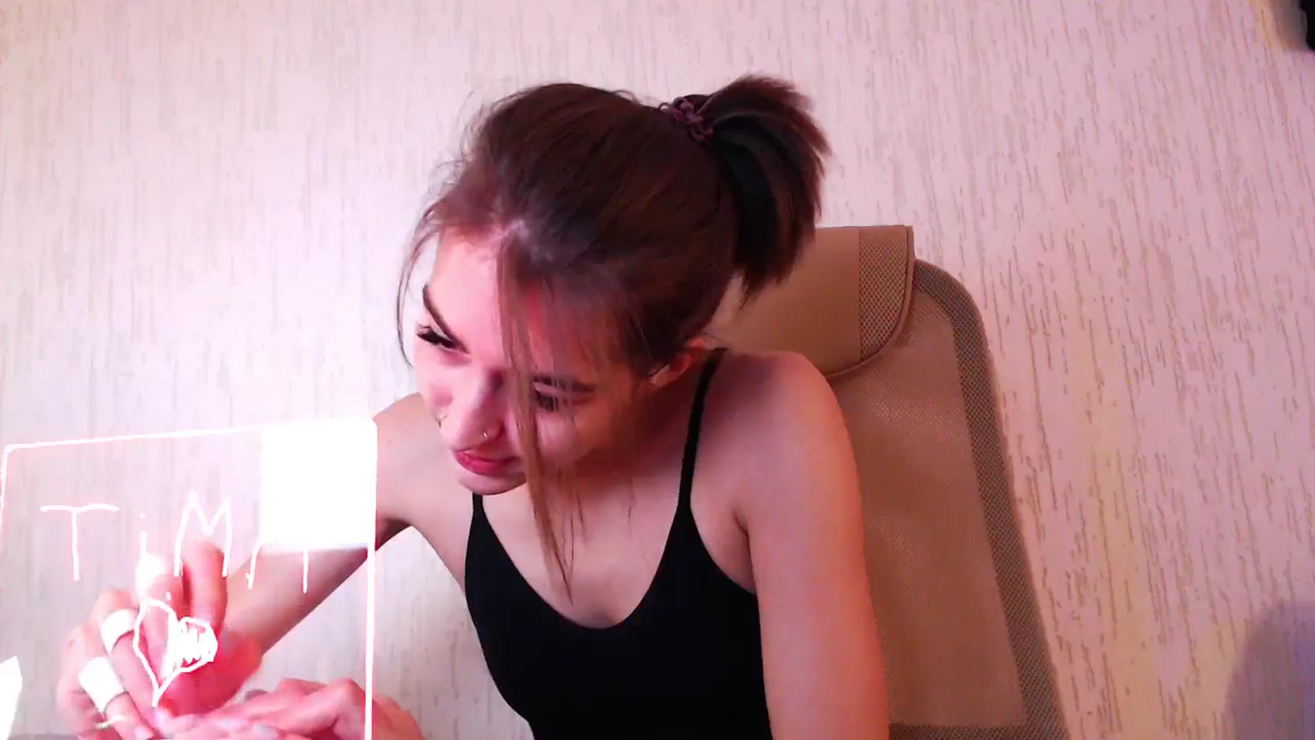 Gallery image thumbnail from lifethebest's myfreecams stream on, 10/23/2023, 02:18 image 5 of 20