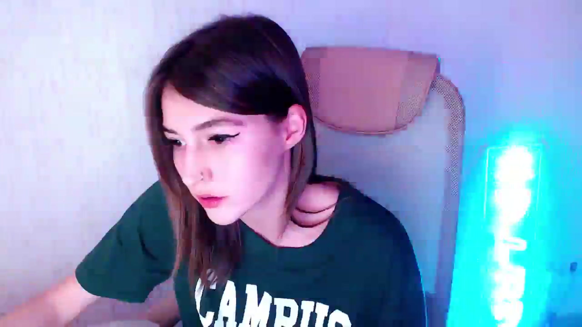 Gallery image thumbnail from lifethebest's myfreecams stream on, 10/30/2023, 08:08 image 8 of 20
