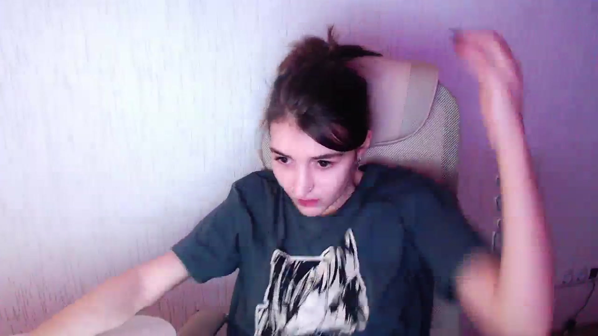 Gallery image thumbnail from lifethebest's myfreecams stream on, 11/24/2023, 02:58 image 12 of 20