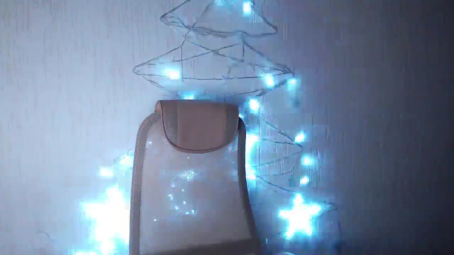 Gallery image thumbnail from lifethebest's myfreecams stream on, 01/14/2024, 08:08 image 8 of 20