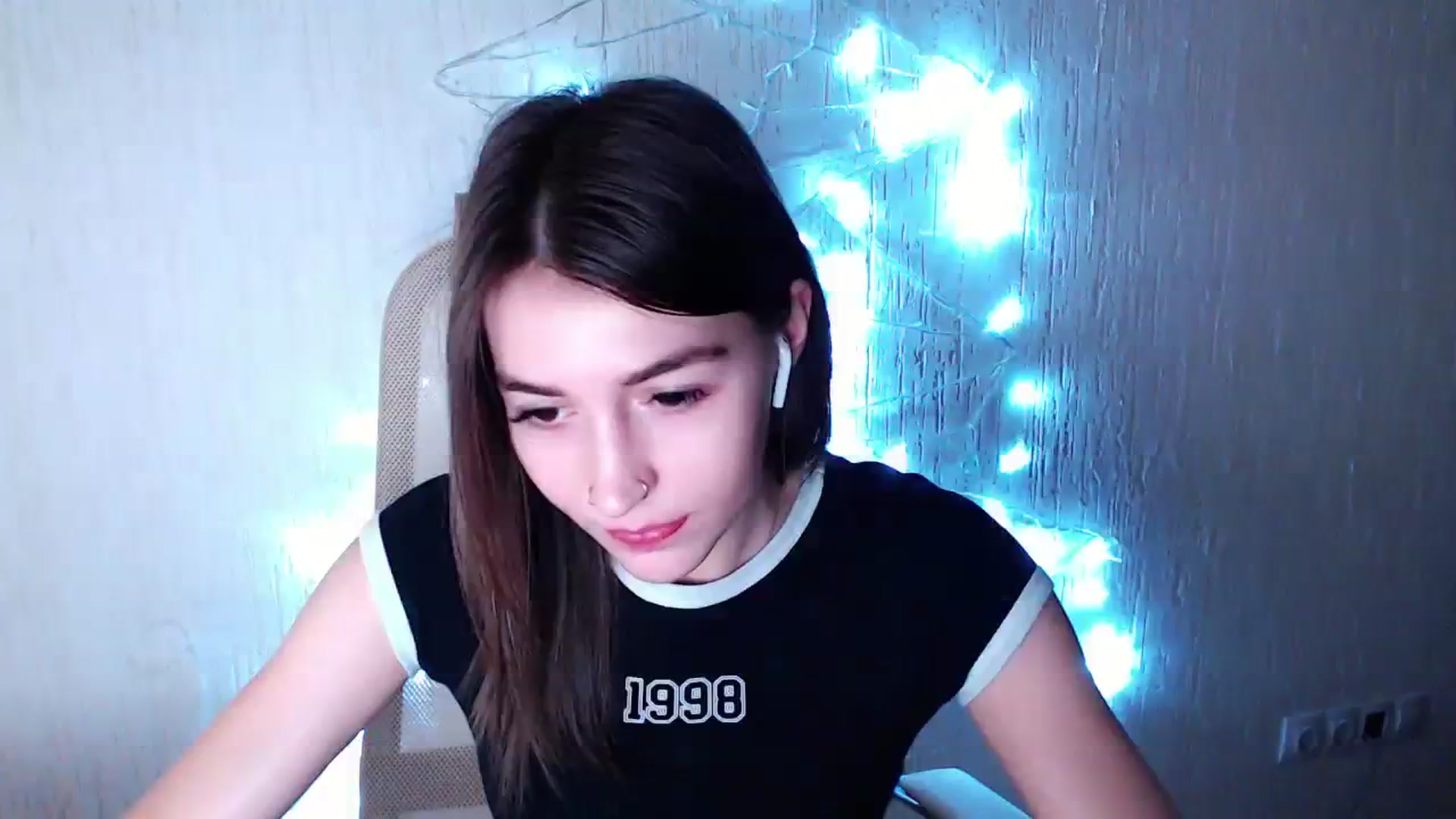 Gallery image thumbnail from lifethebest's myfreecams stream on, 01/14/2024, 09:24 image 13 of 20