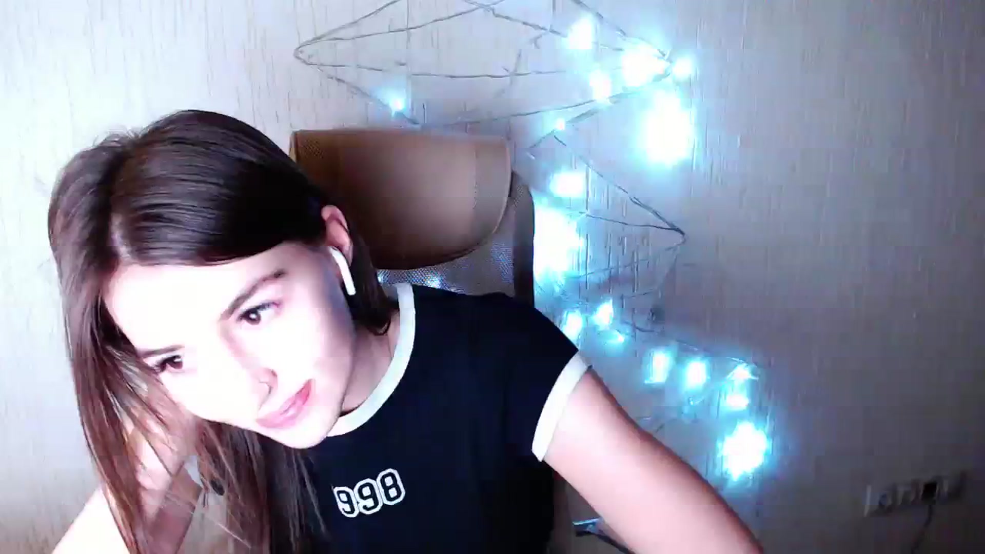 Gallery image thumbnail from lifethebest's myfreecams stream on, 01/14/2024, 09:24 image 11 of 20