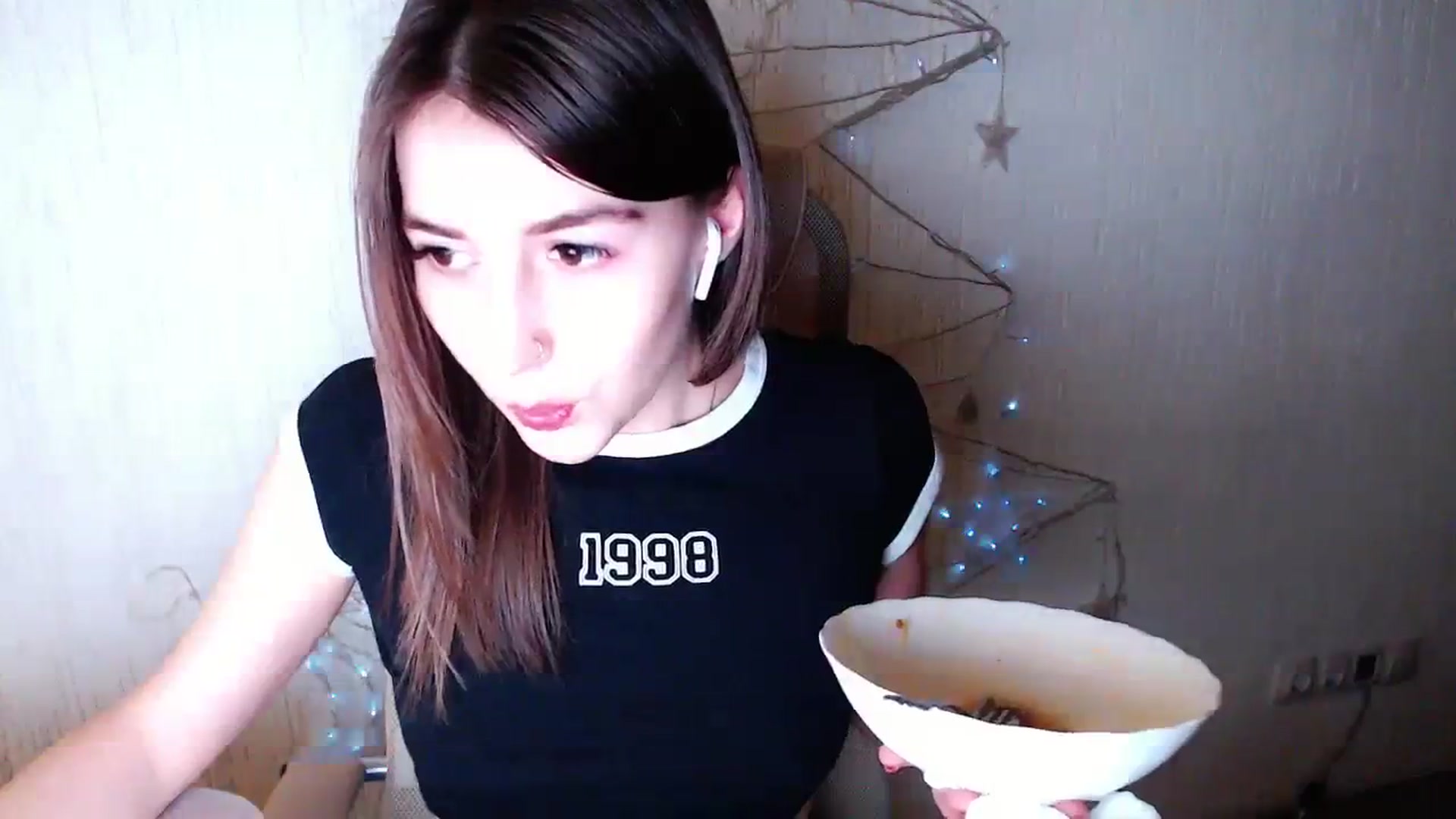 Gallery image thumbnail from lifethebest's myfreecams stream on, 01/14/2024, 09:24 image 3 of 20