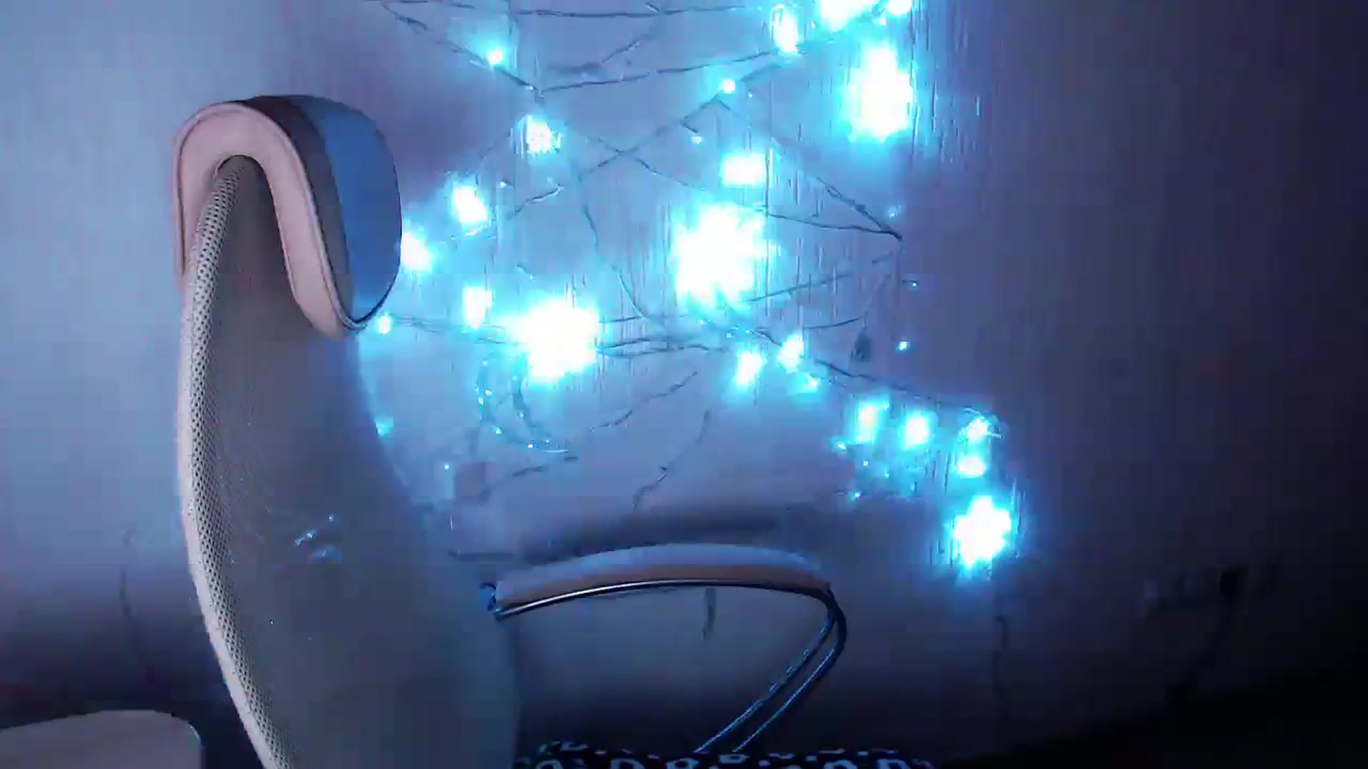 Gallery image thumbnail from lifethebest's myfreecams stream on, 01/15/2024, 07:31 image 12 of 20