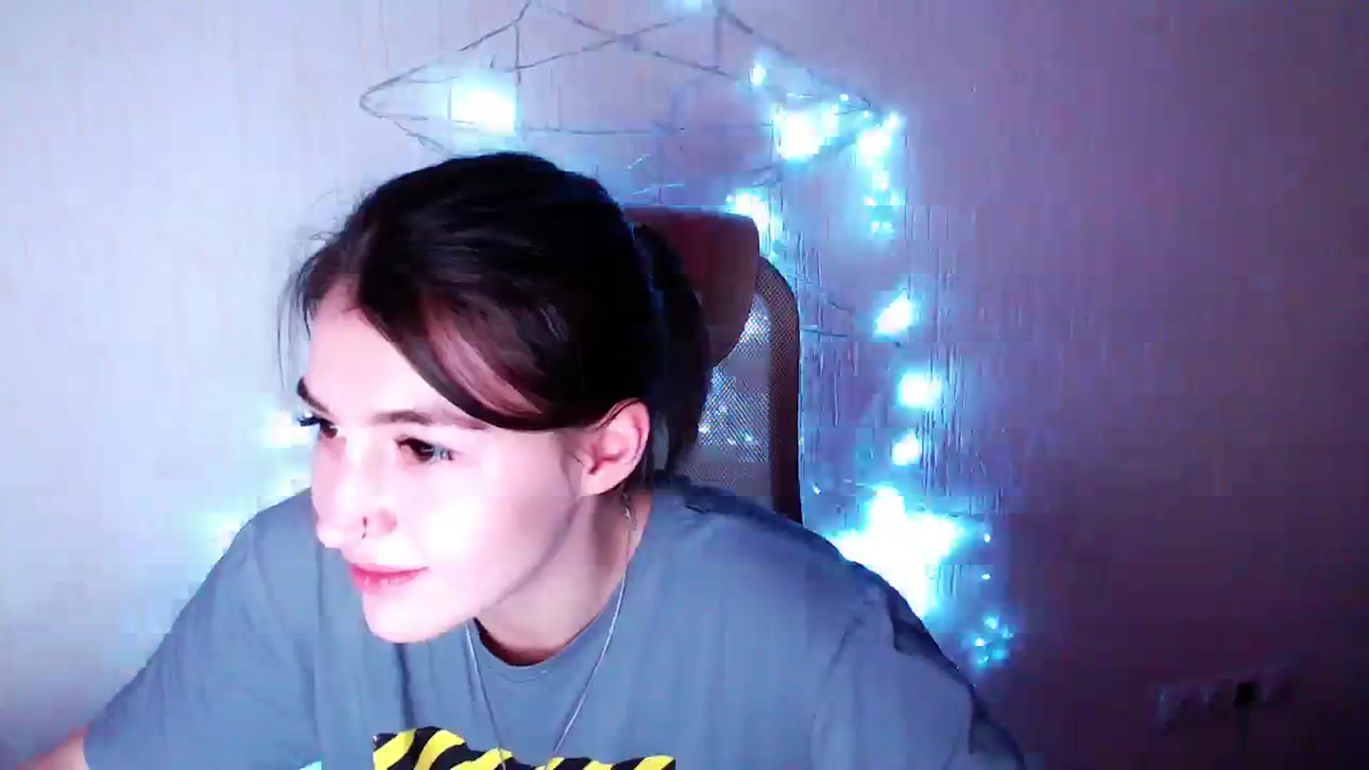 Gallery image thumbnail from lifethebest's myfreecams stream on, 01/15/2024, 07:31 image 19 of 20