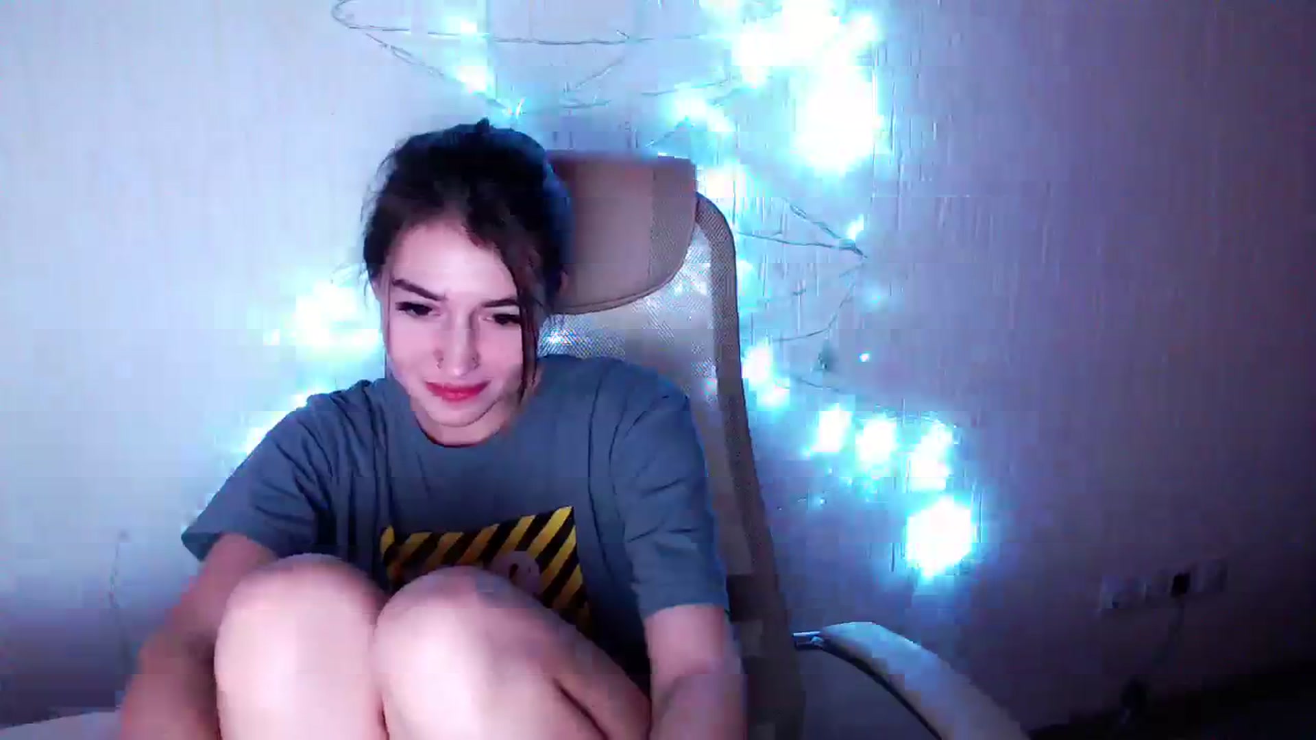 Gallery image thumbnail from lifethebest's myfreecams stream on, 01/15/2024, 07:31 image 5 of 20
