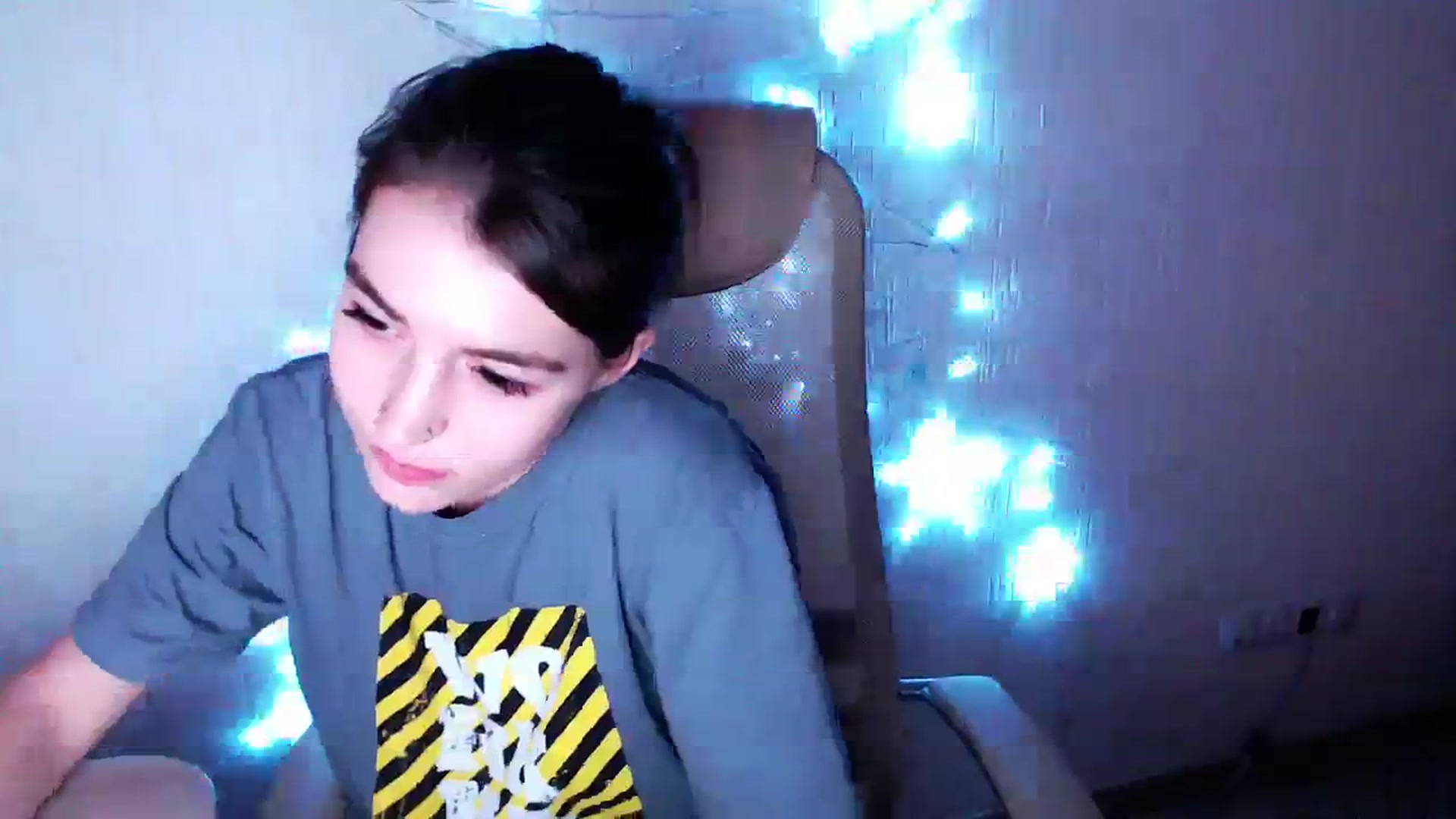 Gallery image thumbnail from lifethebest's myfreecams stream on, 01/15/2024, 07:31 image 14 of 20