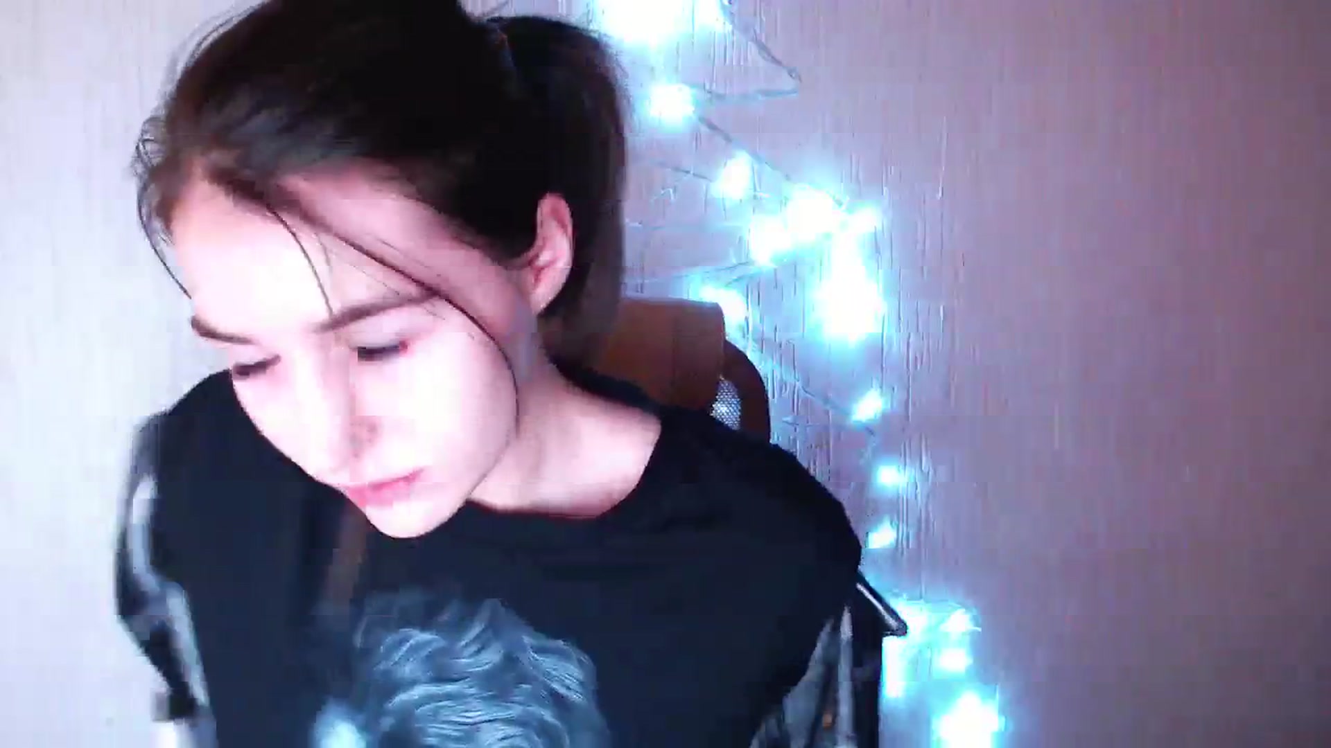 Gallery image thumbnail from lifethebest's myfreecams stream on, 01/18/2024, 03:39 image 16 of 20