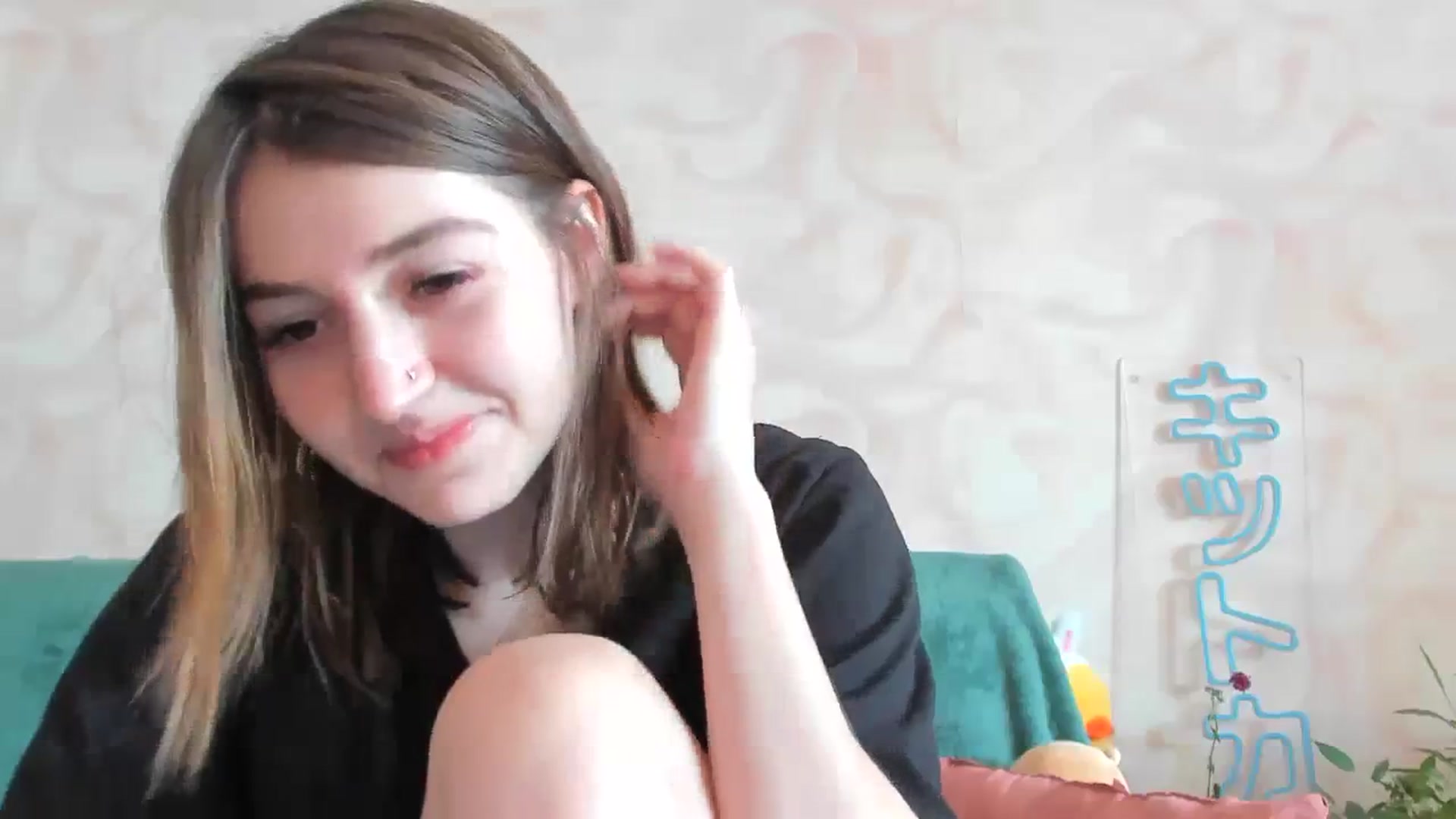 Gallery image thumbnail from lifethebest's myfreecams stream on, 03/18/2024, 06:44 image 6 of 20