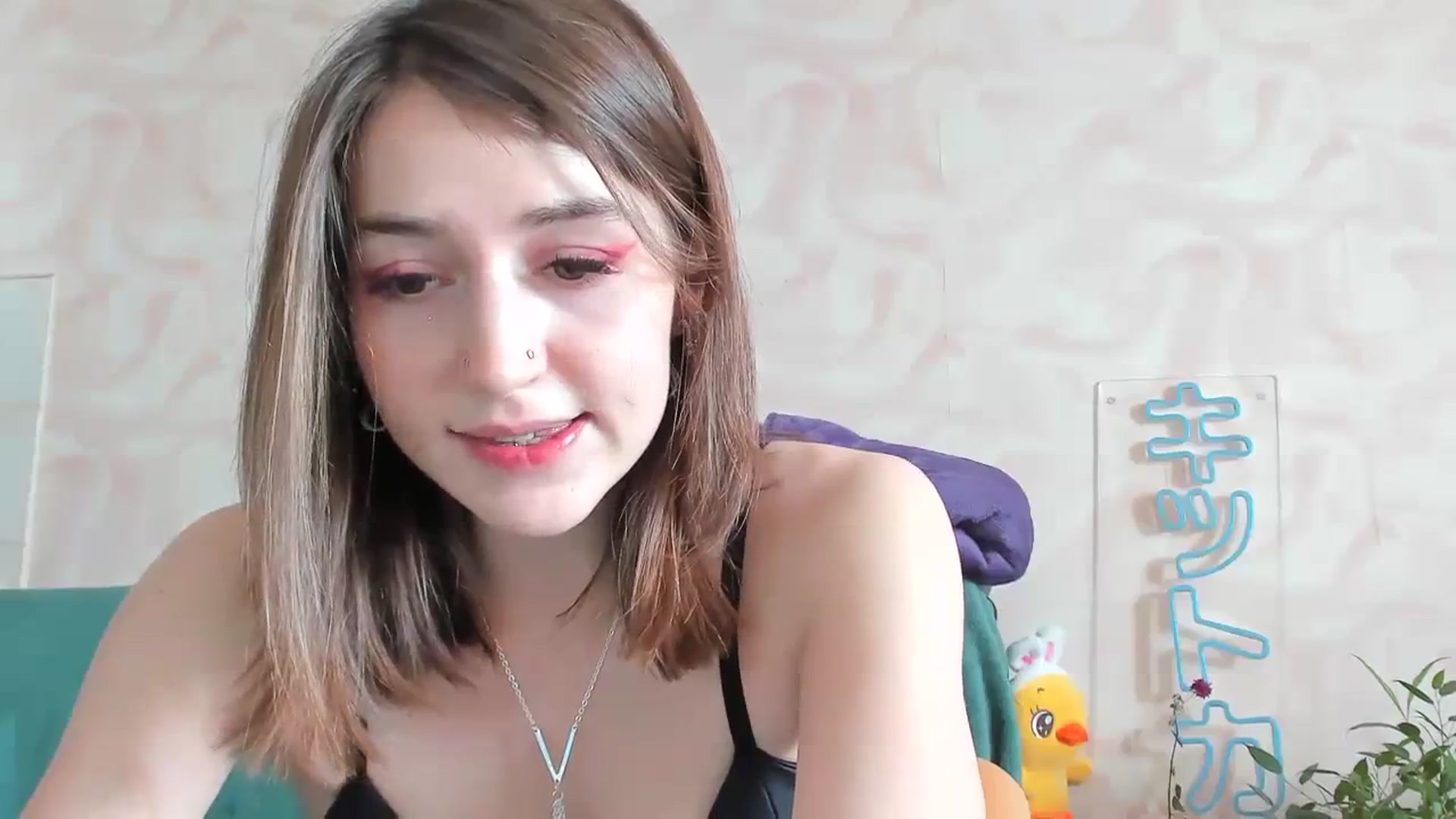 Gallery image thumbnail from lifethebest's myfreecams stream on, 03/19/2024, 06:04 image 8 of 20