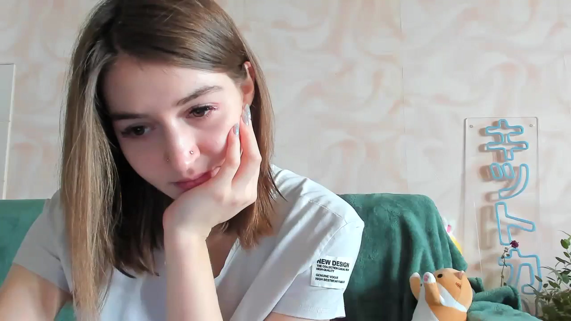 Gallery image thumbnail from lifethebest's myfreecams stream on, 03/22/2024, 04:08 image 1 of 20