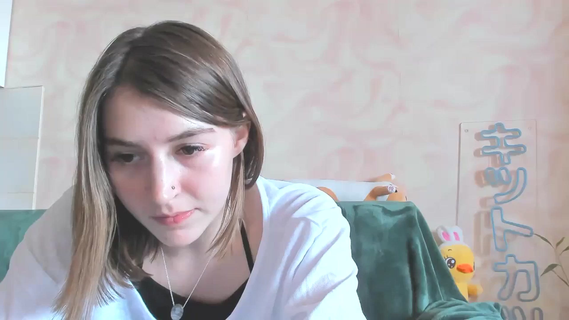Gallery image thumbnail from lifethebest's myfreecams stream on, 05/07/2024, 08:57 image 15 of 20