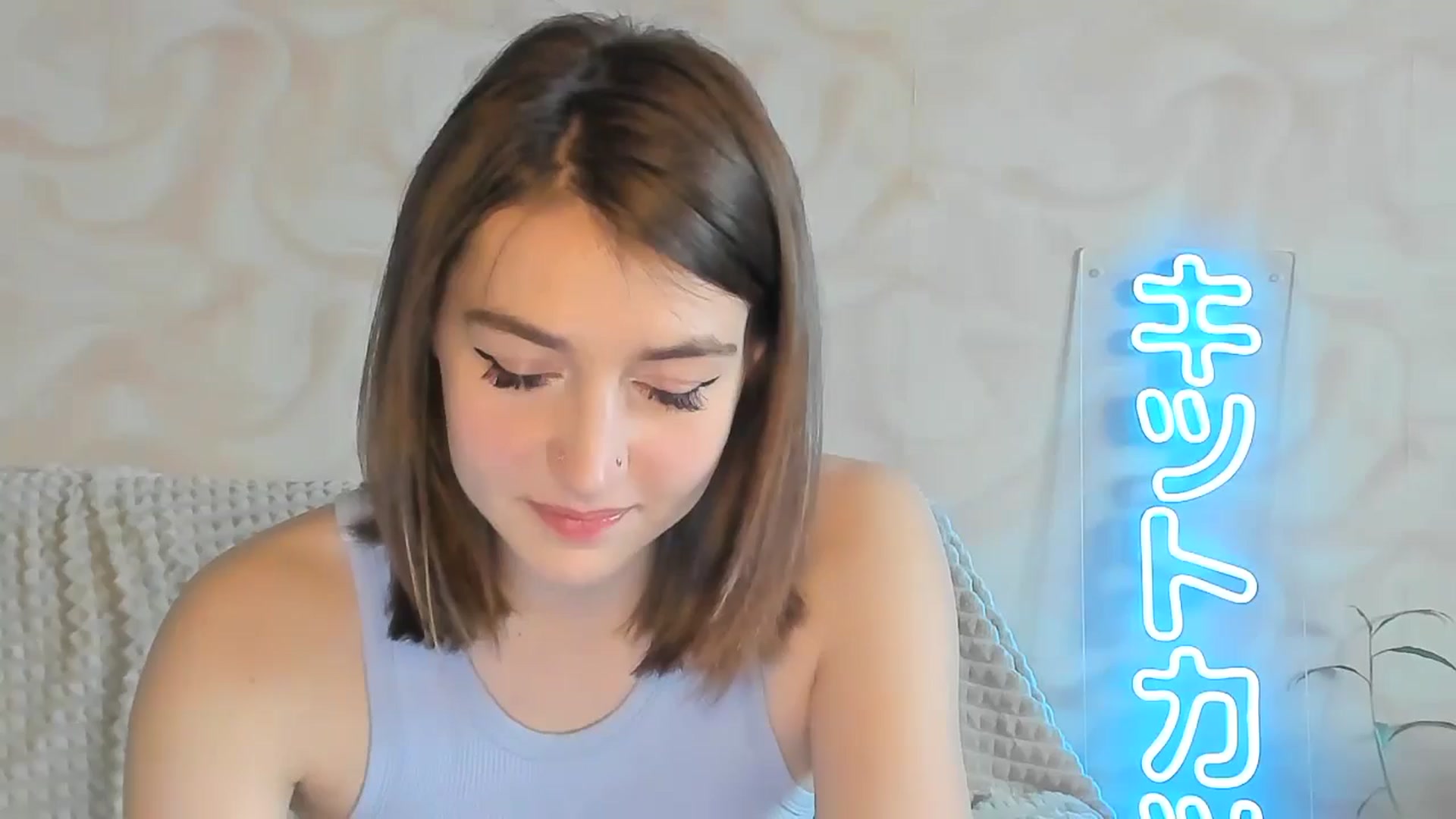 Gallery image thumbnail from lifethebest's myfreecams stream on, 05/20/2024, 02:54 image 1 of 20