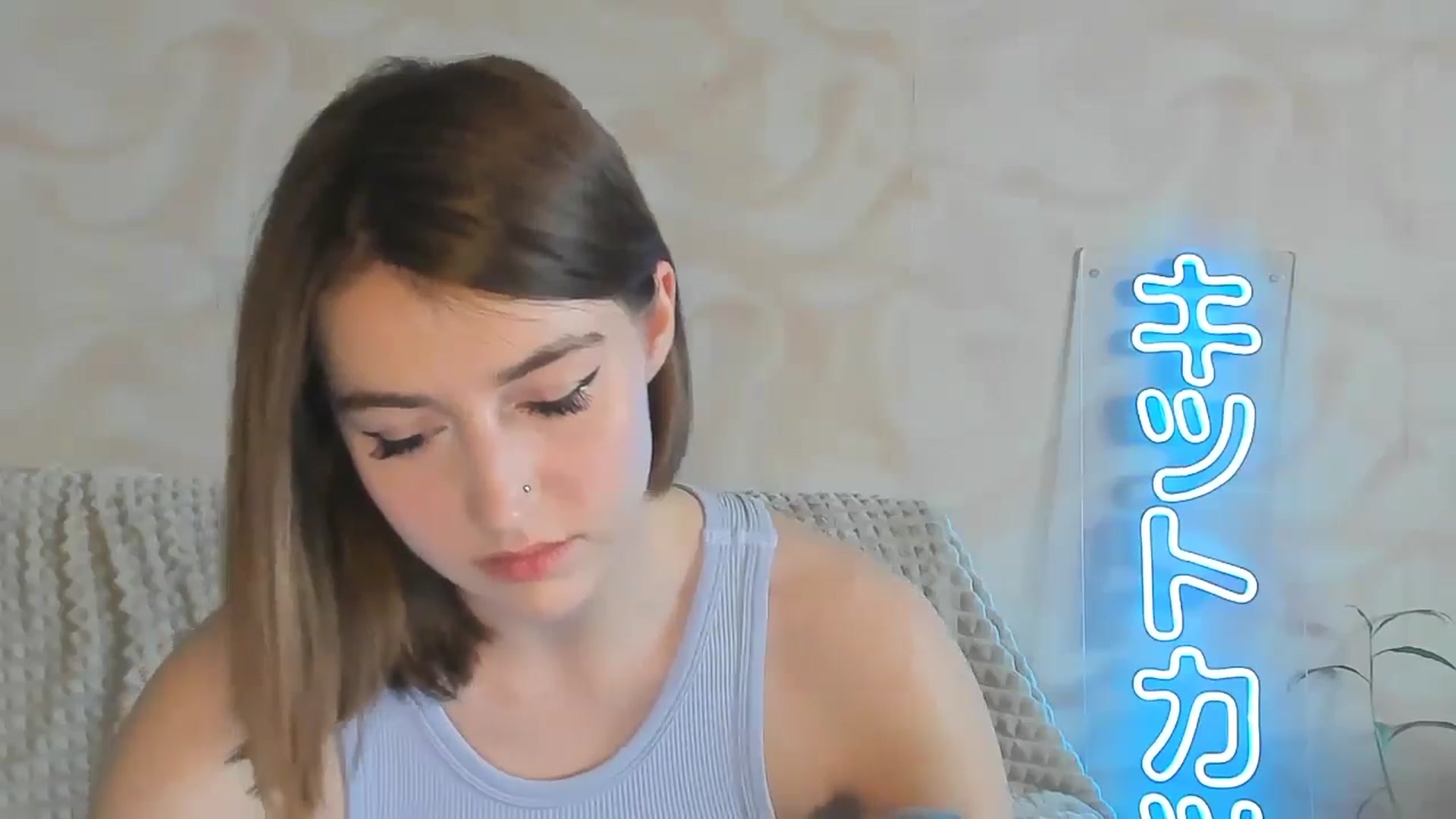 Gallery image thumbnail from lifethebest's myfreecams stream on, 05/20/2024, 02:54 image 11 of 20