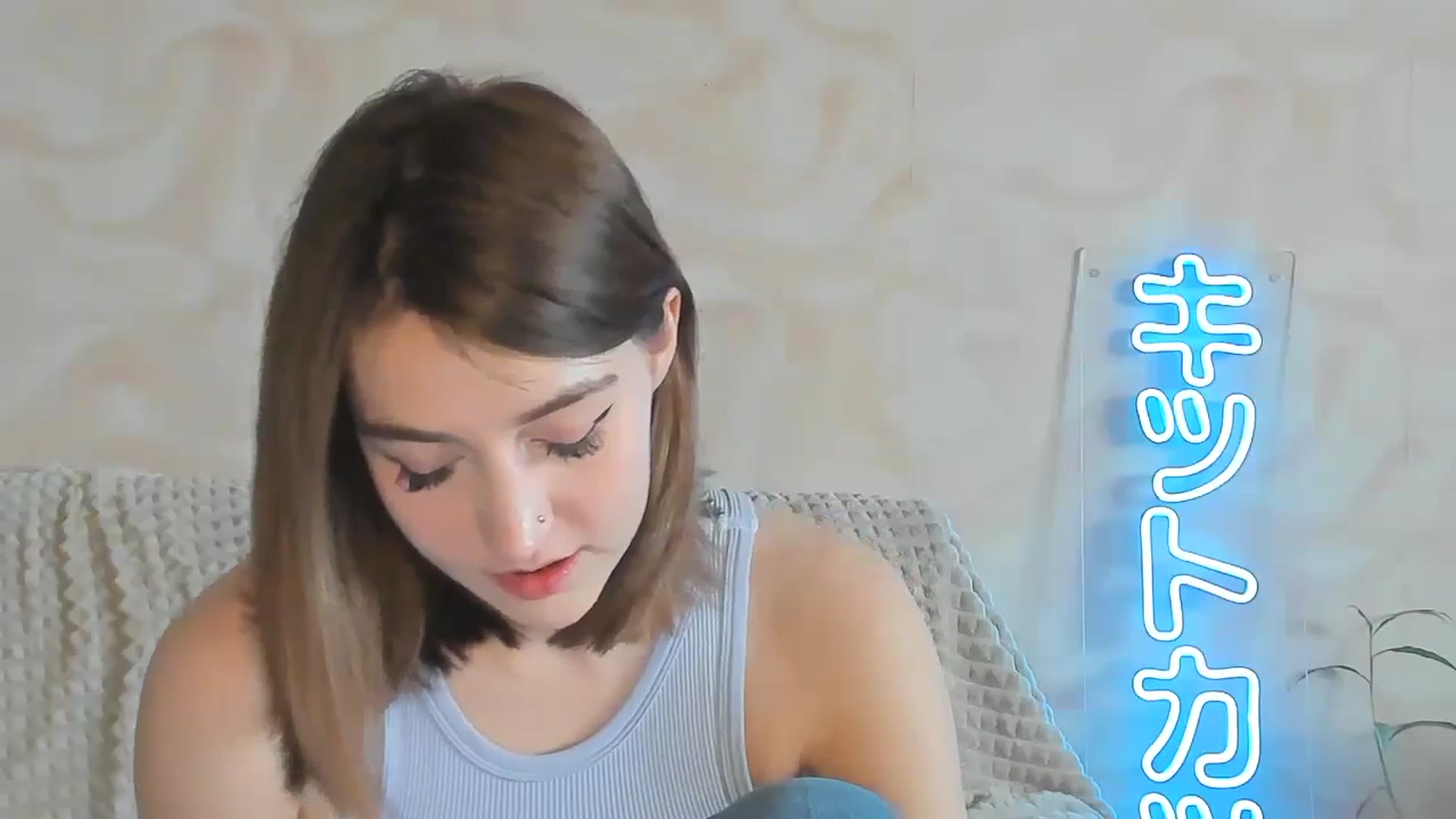 Gallery image thumbnail from lifethebest's myfreecams stream on, 05/20/2024, 02:54 image 15 of 20