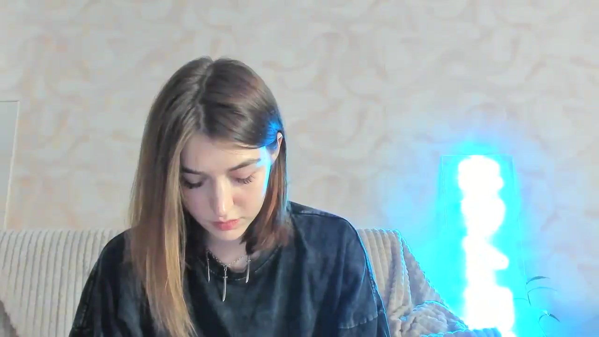 Gallery image thumbnail from lifethebest's myfreecams stream on, 05/27/2024, 06:59 image 17 of 20