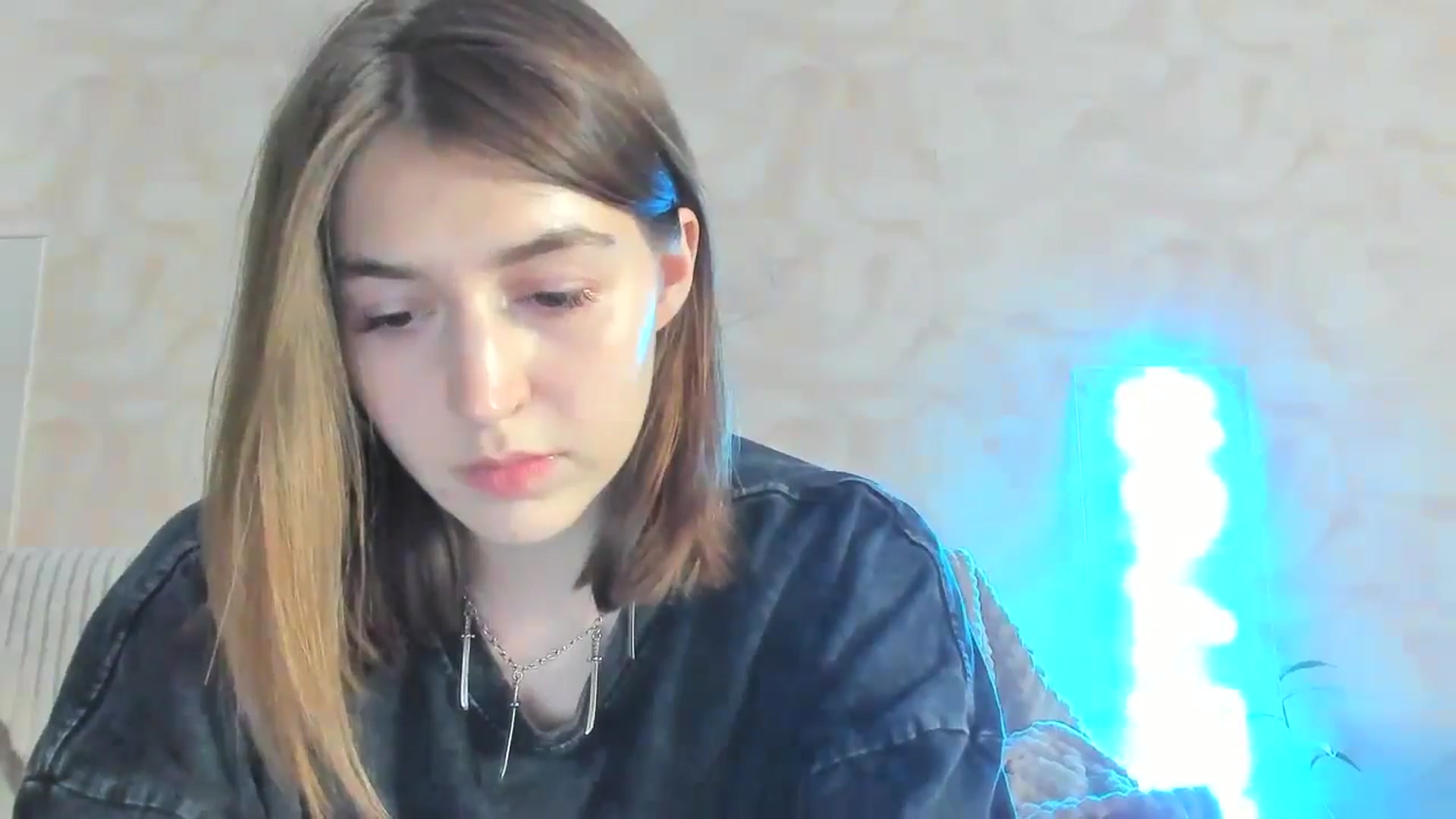 Gallery image thumbnail from lifethebest's myfreecams stream on, 05/27/2024, 06:59 image 2 of 20