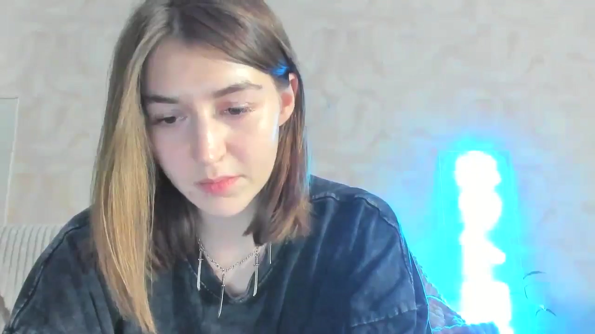 Gallery image thumbnail from lifethebest's myfreecams stream on, 05/27/2024, 06:59 image 6 of 20