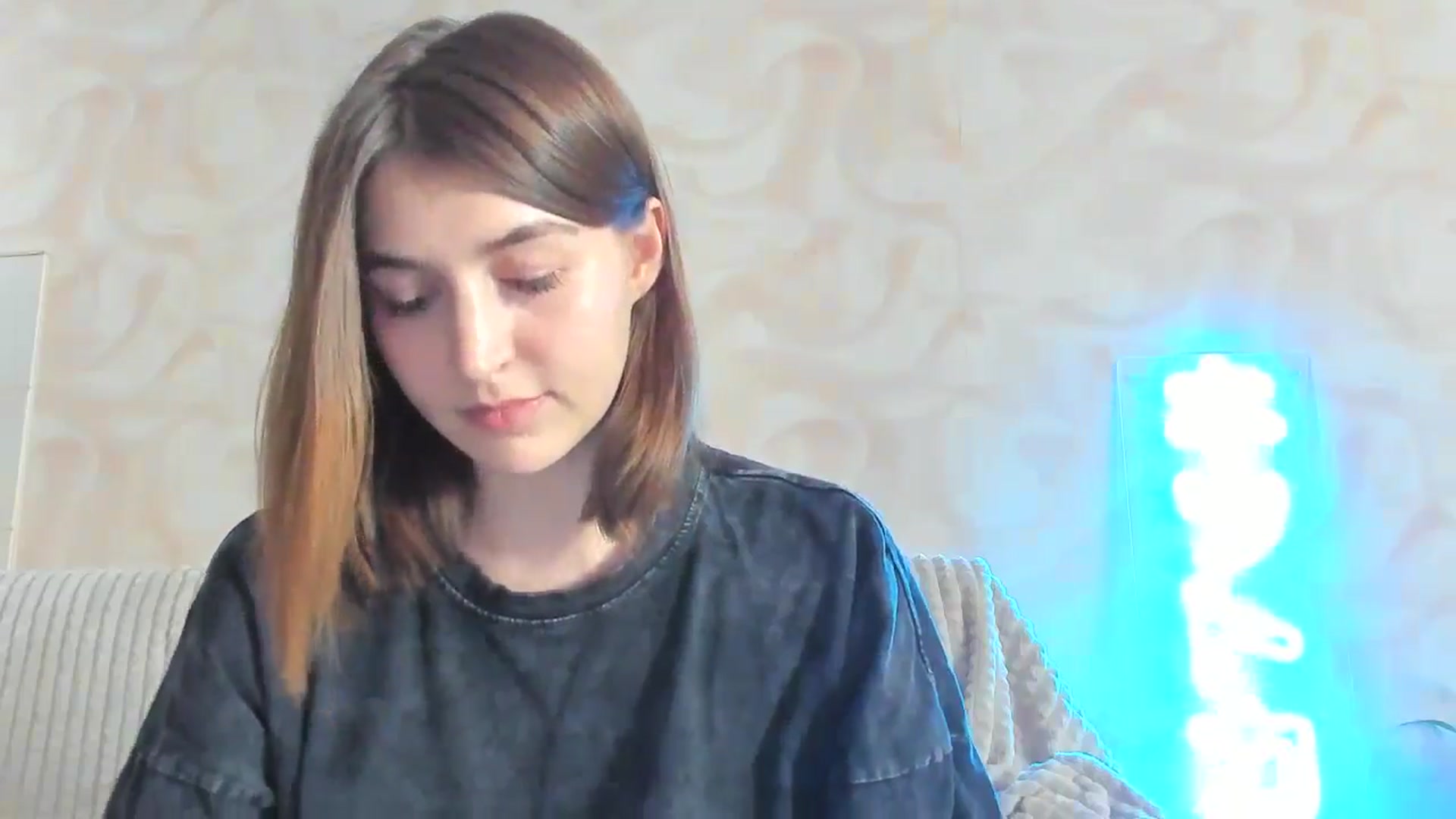 Gallery image thumbnail from lifethebest's myfreecams stream on, 05/27/2024, 11:09 image 15 of 20