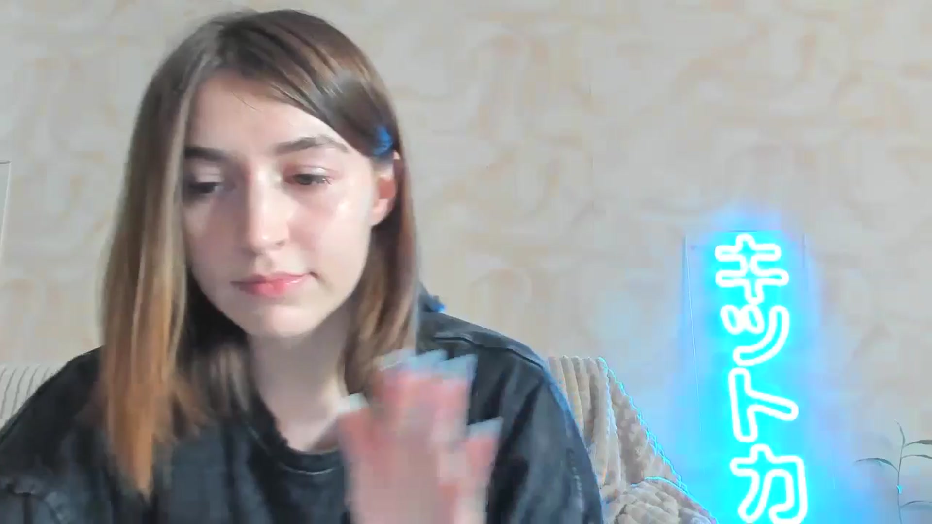 Gallery image thumbnail from lifethebest's myfreecams stream on, 05/27/2024, 11:09 image 8 of 20