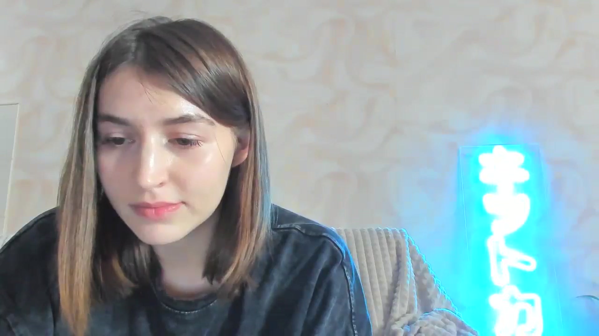 Gallery image thumbnail from lifethebest's myfreecams stream on, 05/27/2024, 11:09 image 20 of 20