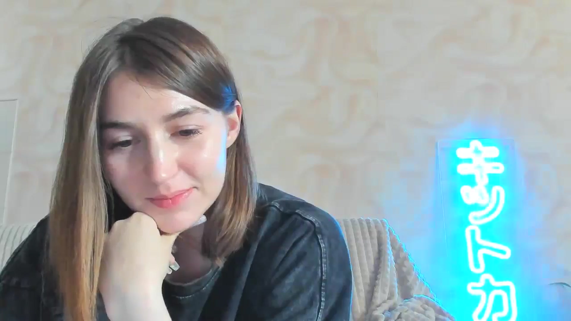 Gallery image thumbnail from lifethebest's myfreecams stream on, 05/27/2024, 11:09 image 16 of 20