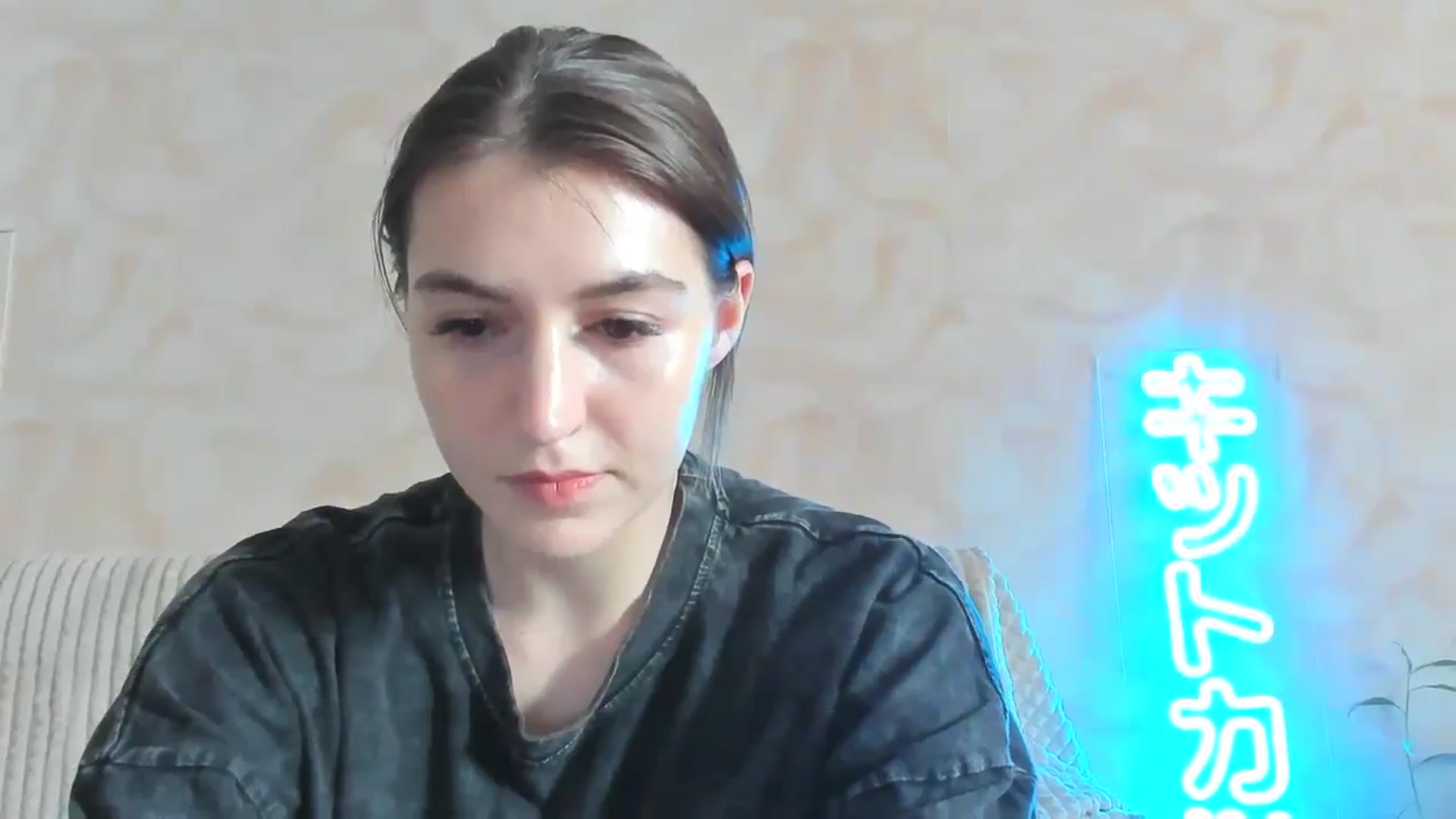 Gallery image thumbnail from lifethebest's myfreecams stream on, 05/30/2024, 07:18 image 8 of 20