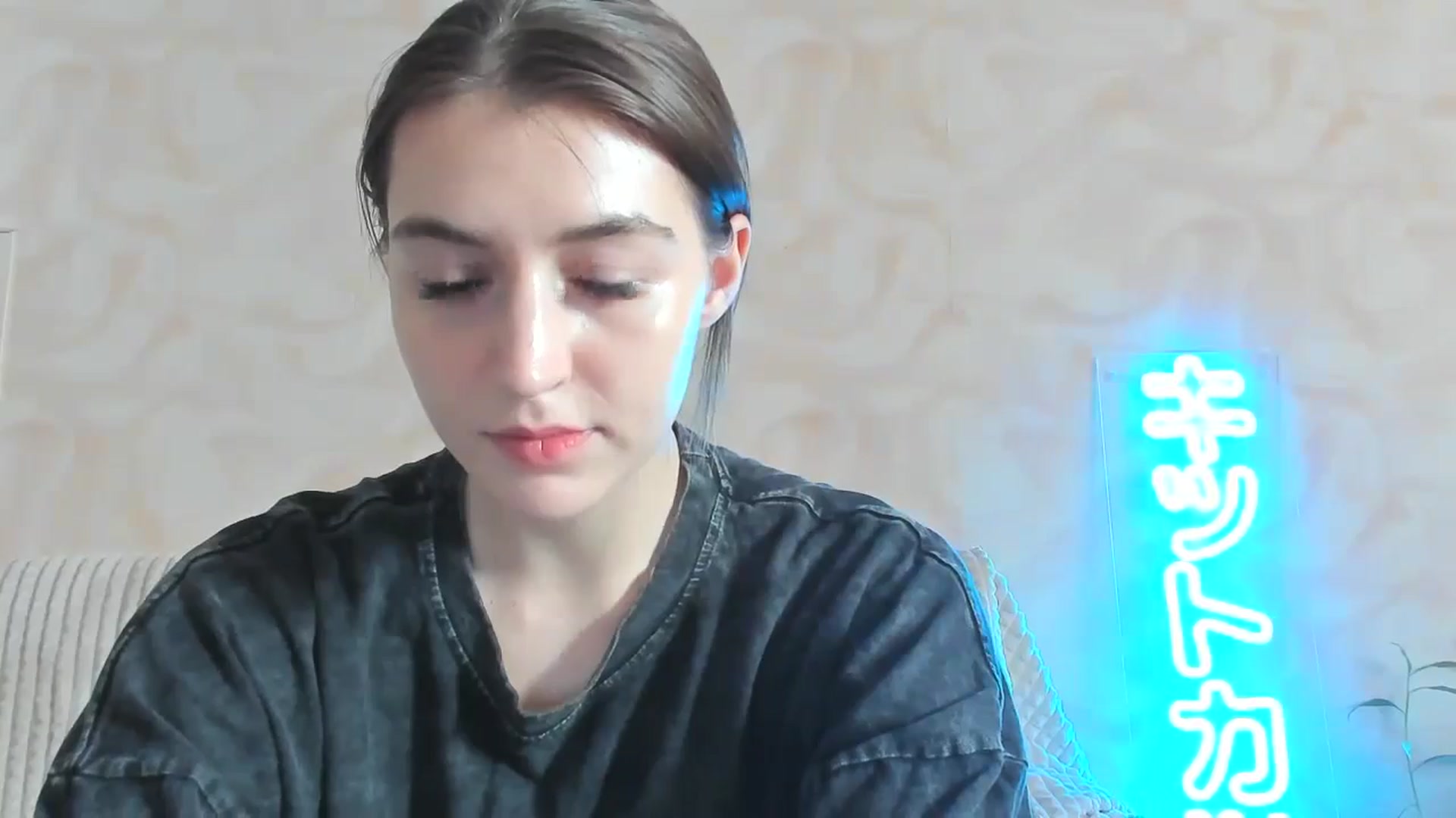 Gallery image thumbnail from lifethebest's myfreecams stream on, 05/30/2024, 07:18 image 5 of 20