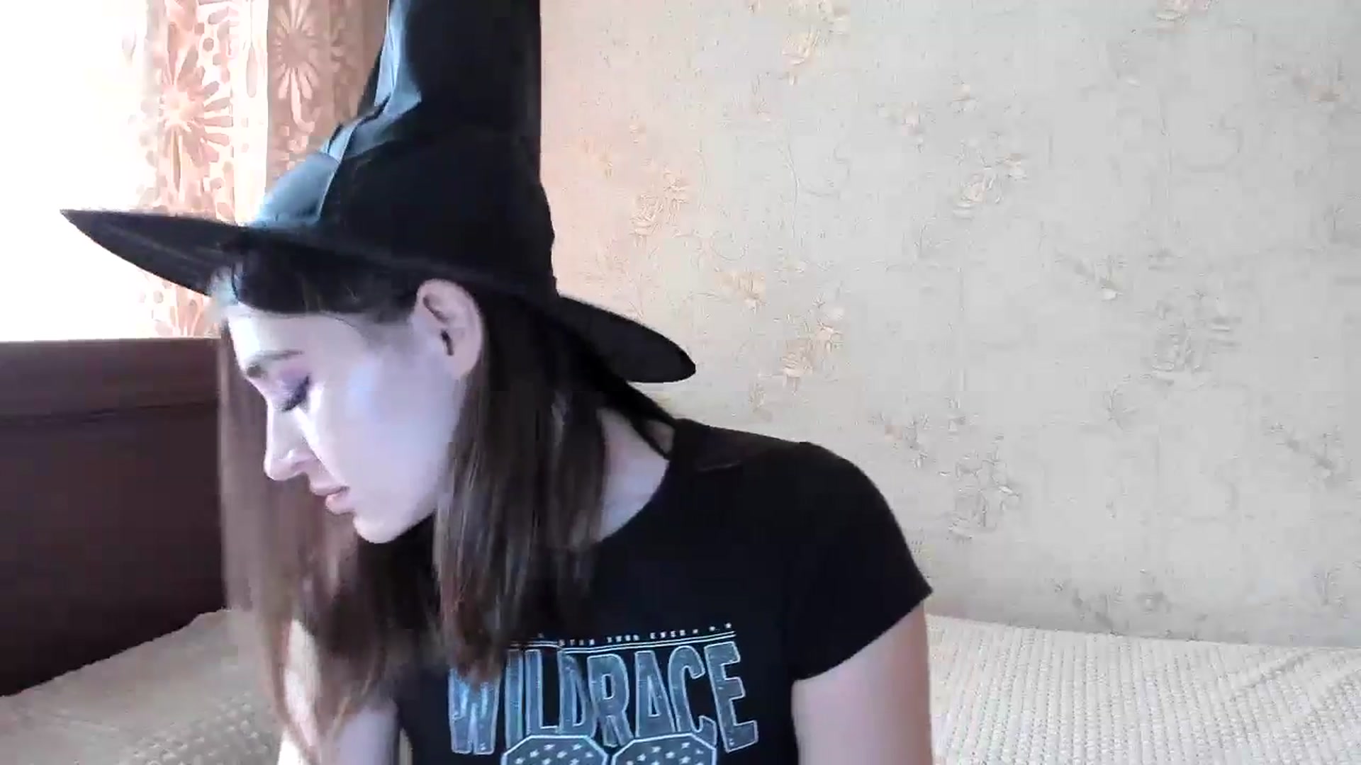 Gallery image thumbnail from lifethebest's myfreecams stream on, 10/23/2024, 08:08 image 7 of 20